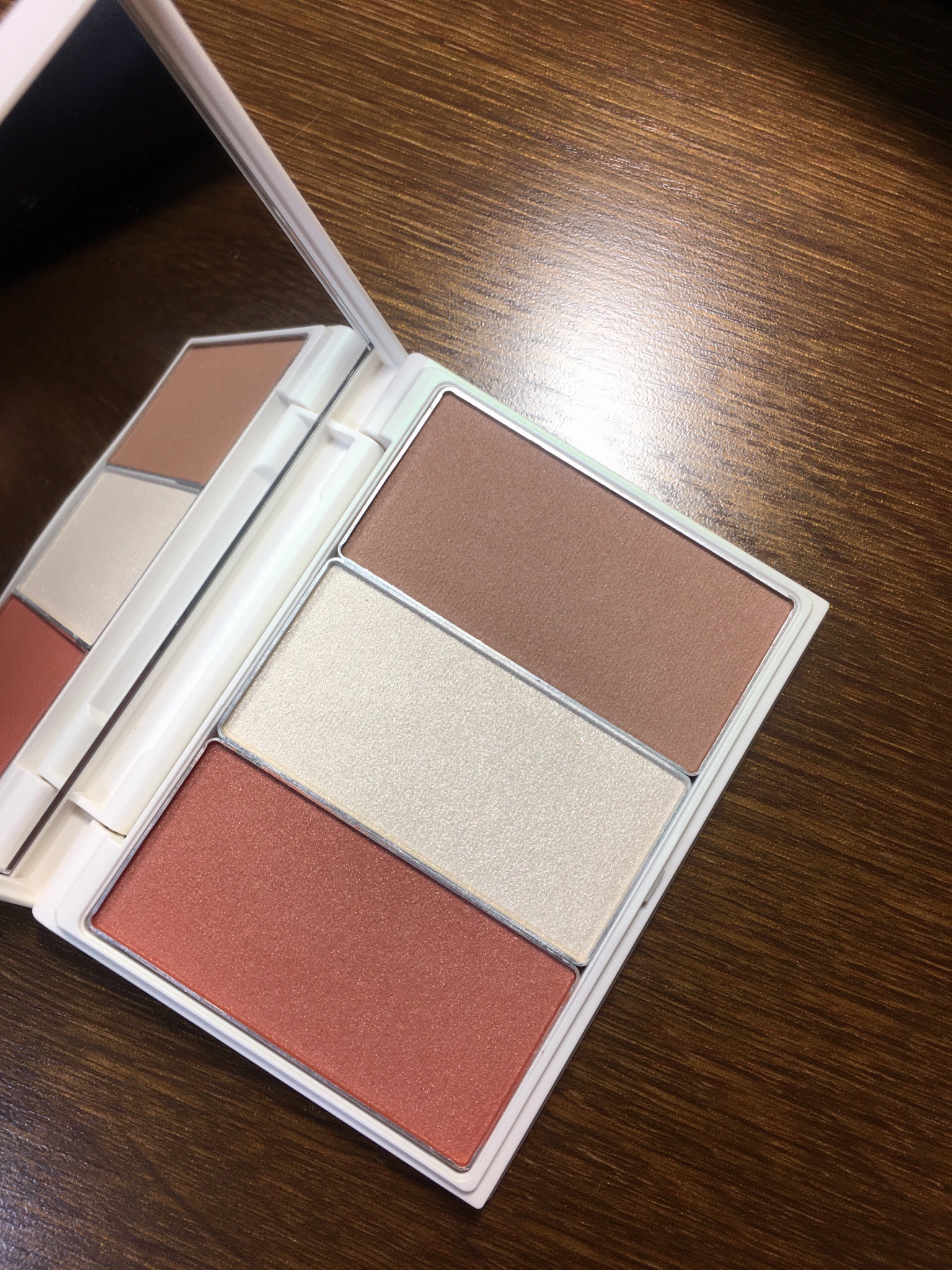 RMK / プリズマティックラスター フェイスパレット 01 ウォームグロー 