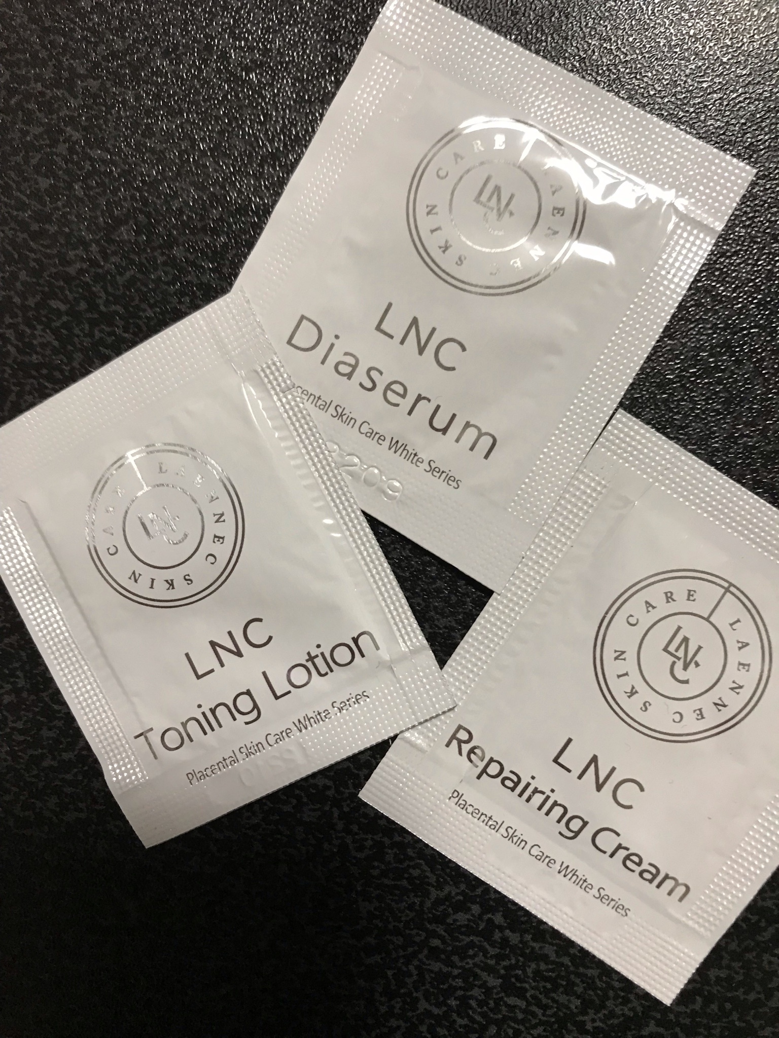 LNC / トーニング・ローション（旧）の商品情報｜美容