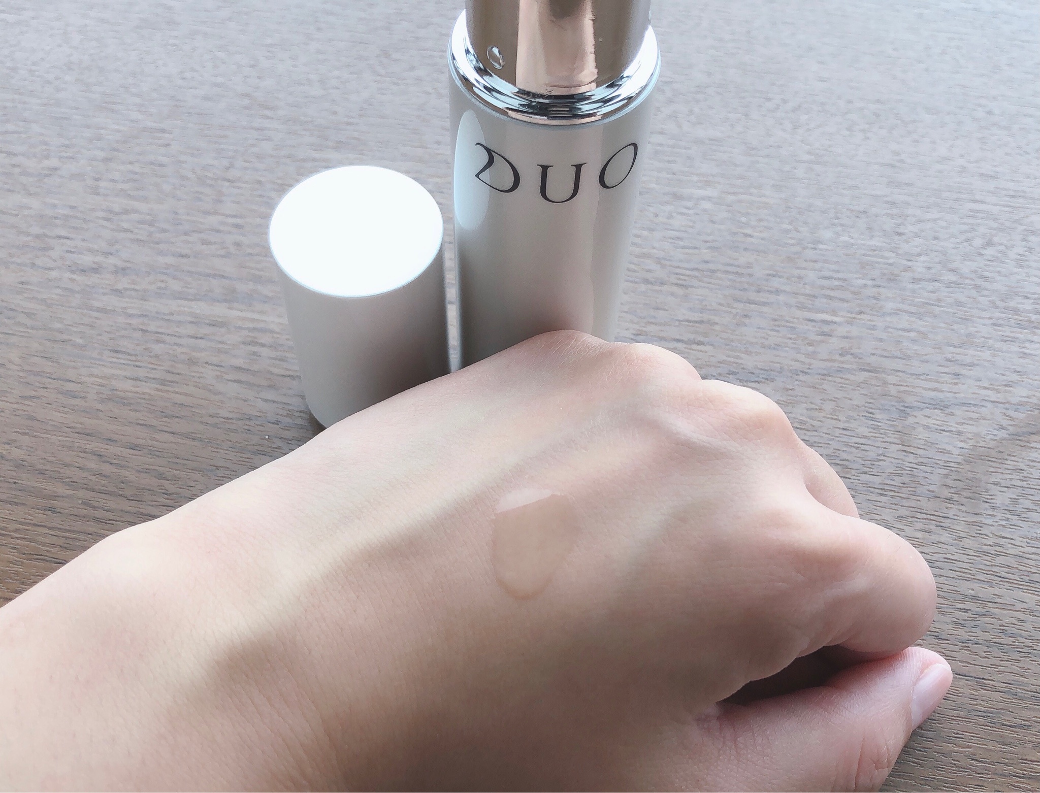 DUO(デュオ) / ザ エッセンス セラムの公式商品情報｜美容・化粧品情報