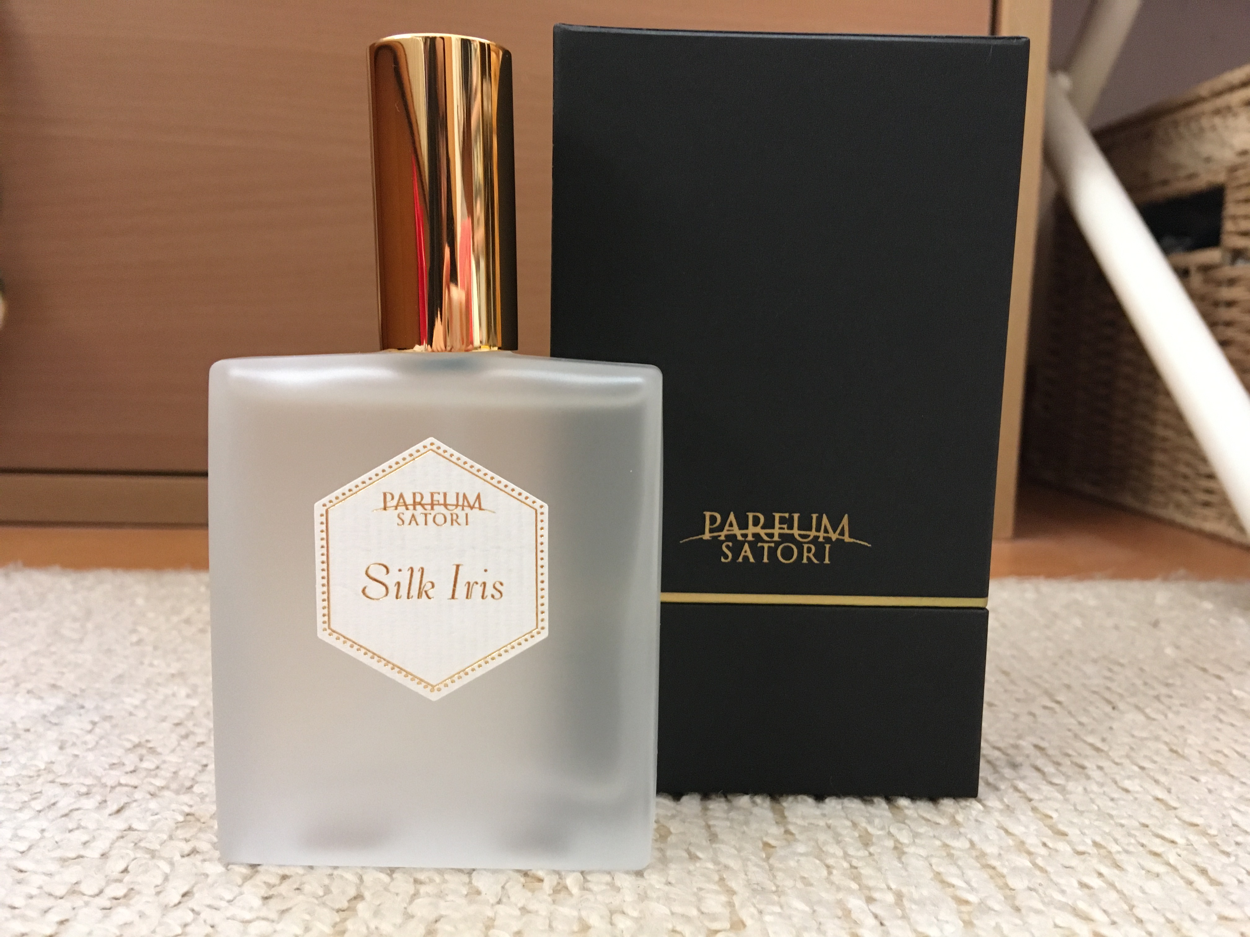 PARFUM SATORI / Silk Iris シルクイリスの公式バリエーション