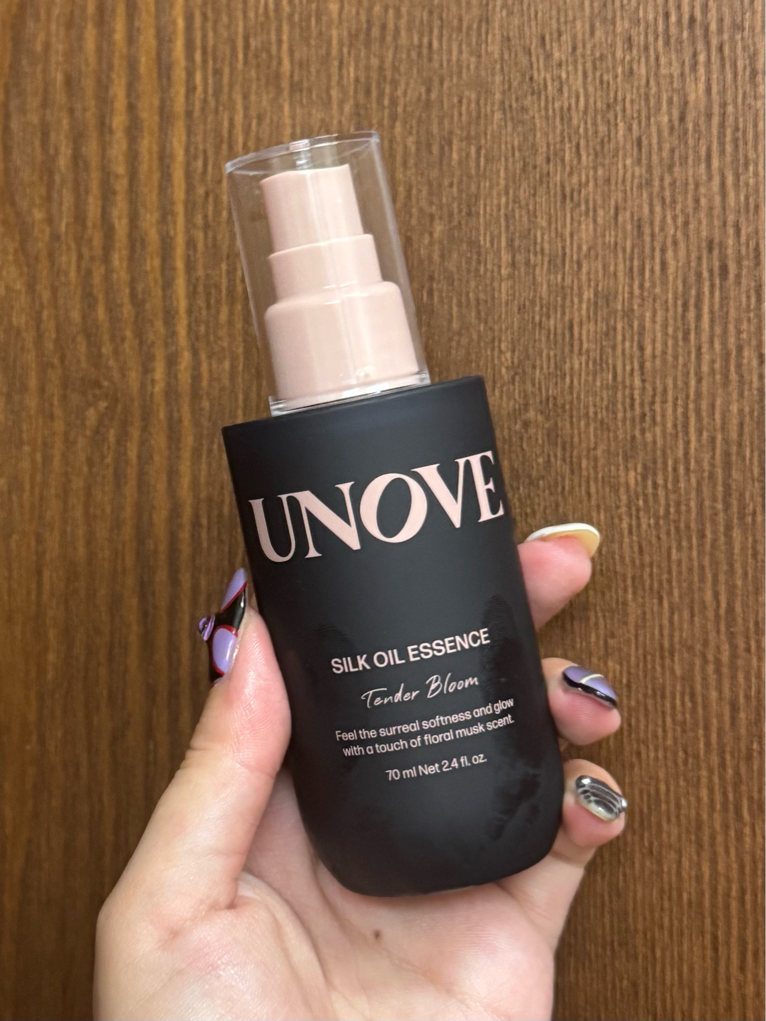 UNOVE / シルクオイルエッセンスの公式商品情報｜美容・化粧品