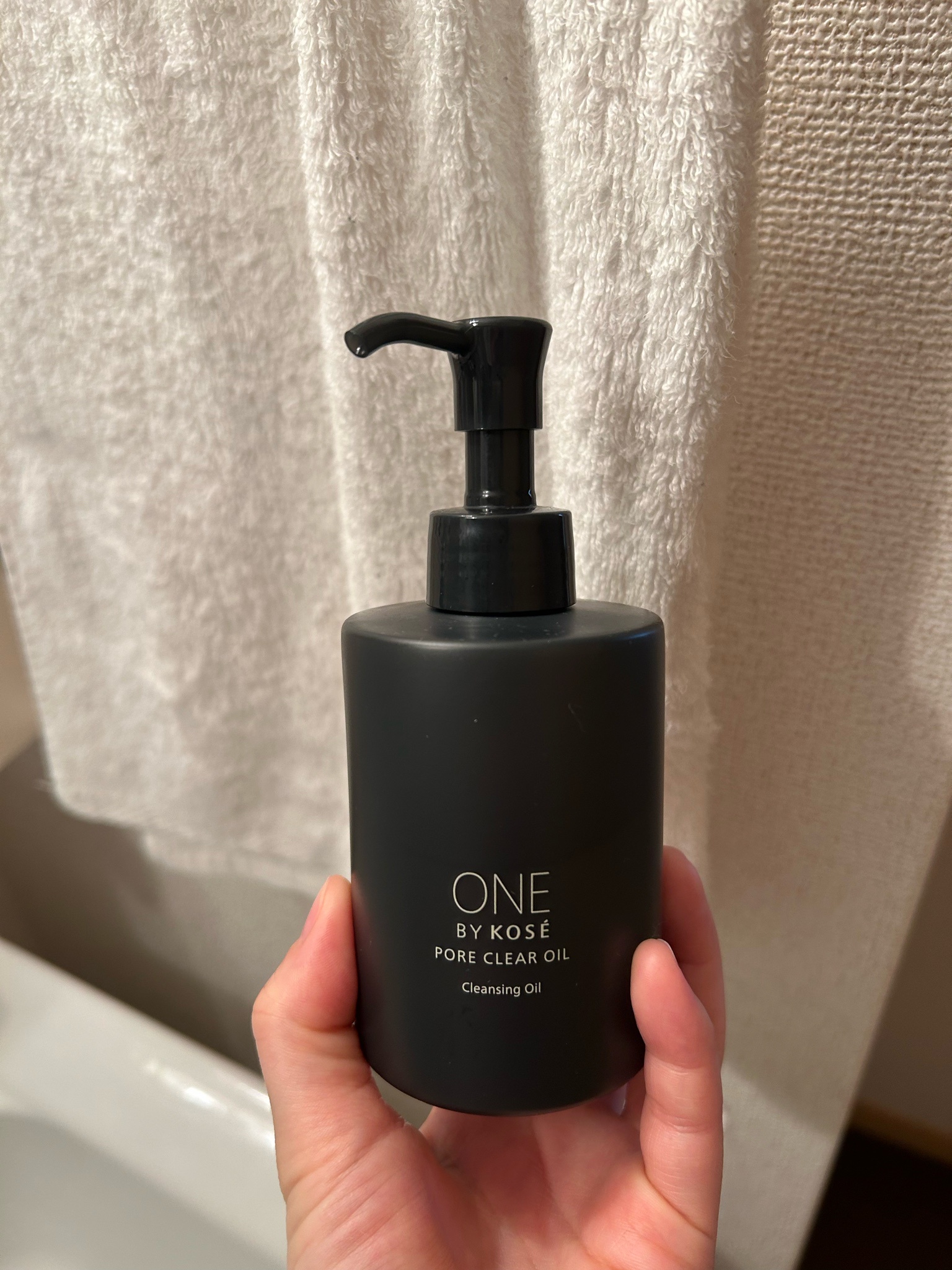 ONE BY KOSE / ポアクリア オイルの公式商品情報｜美容・化粧品