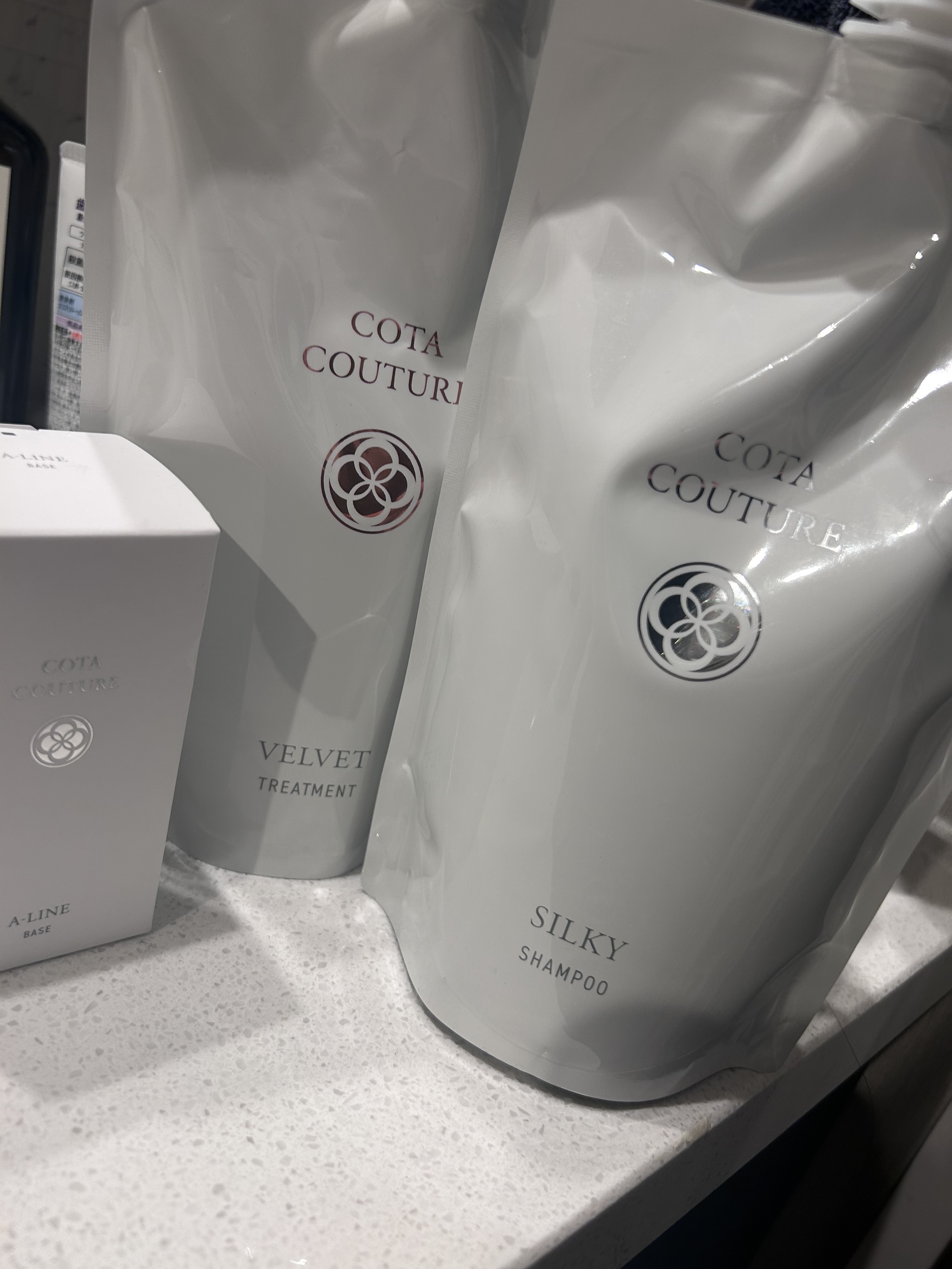 コタ / COTA COUTUREの商品情報|美容・化粧品情報はアットコスメ コタ / COTA COUTUREの商品情報|美容・化粧品情報はアットコスメ