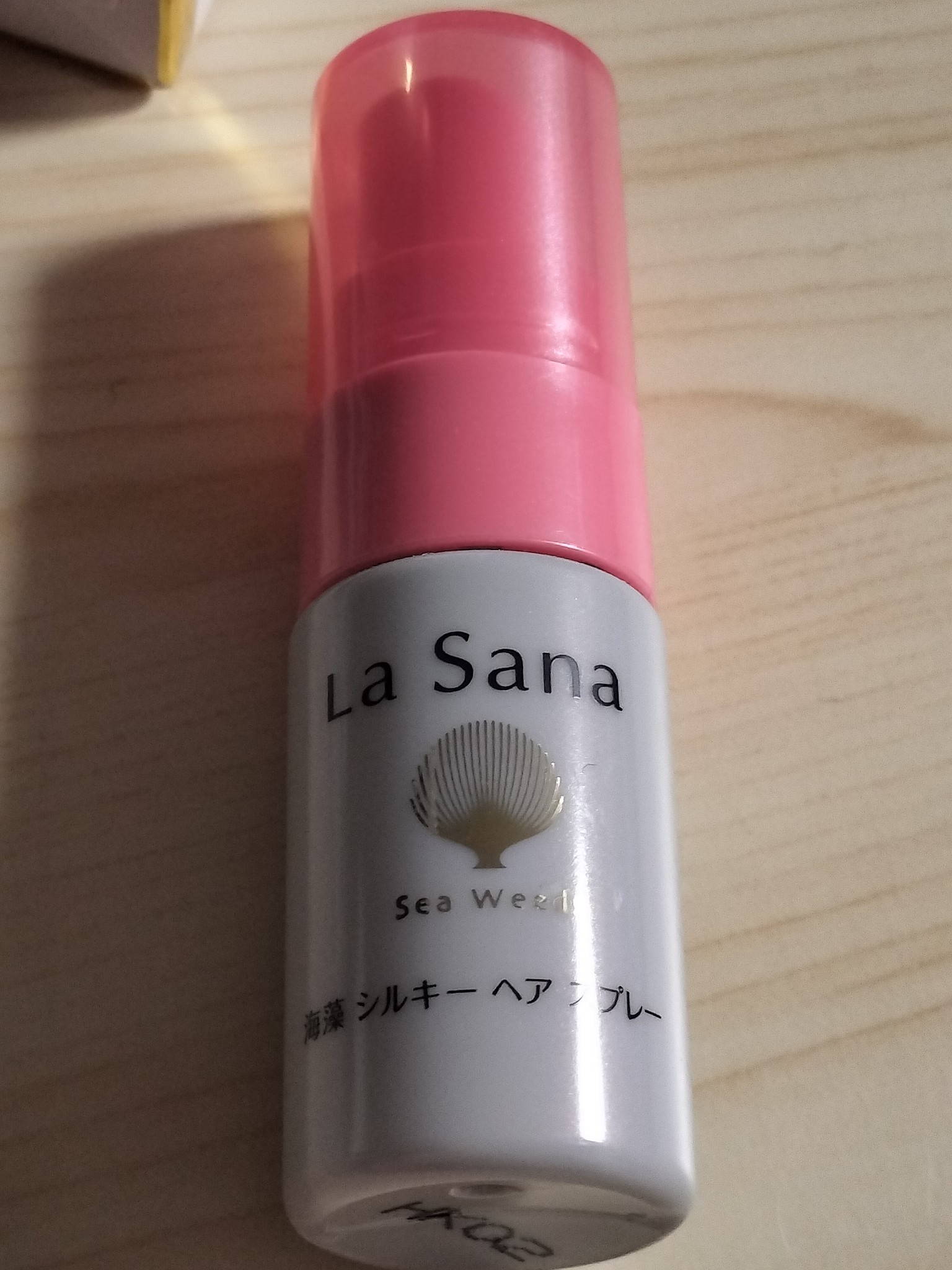 La Sana(ラサーナ) / 海藻 シルキー ヘア スプレーの公式商品