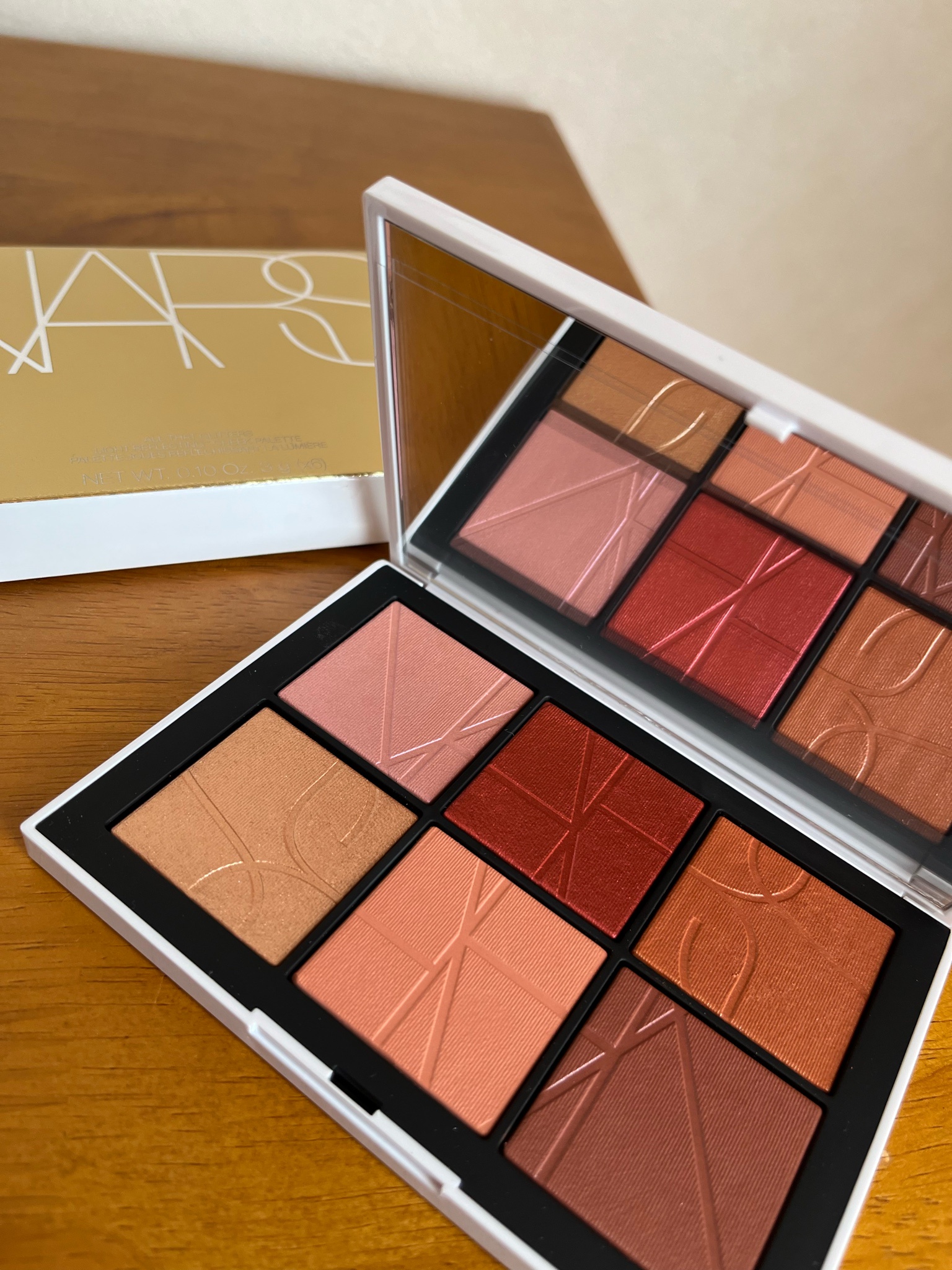 NARS / オールザットグリターズ ライトリフレクティング チーク