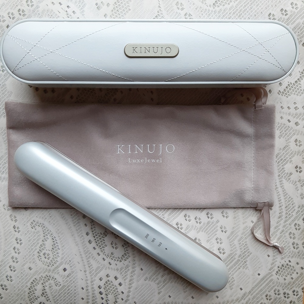 KINUJO / KINUJOコードレスアイロン LuxeJewelの公式商品情報 KINUJO / KINUJOコードレスアイロン LuxeJewelの公式商品情報