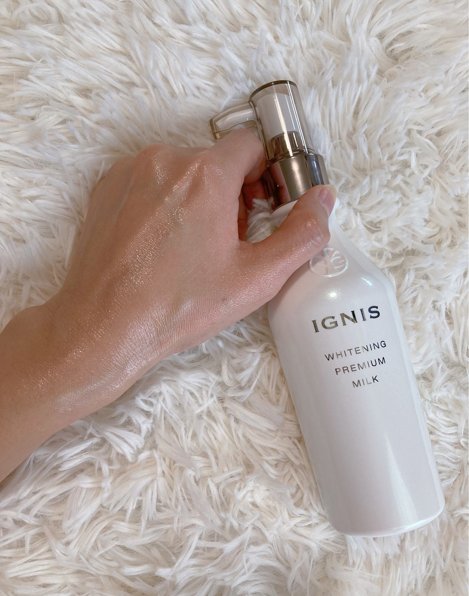 イグニス ホワイトニングプレミアムミルク 200ｇ - 基礎化粧品