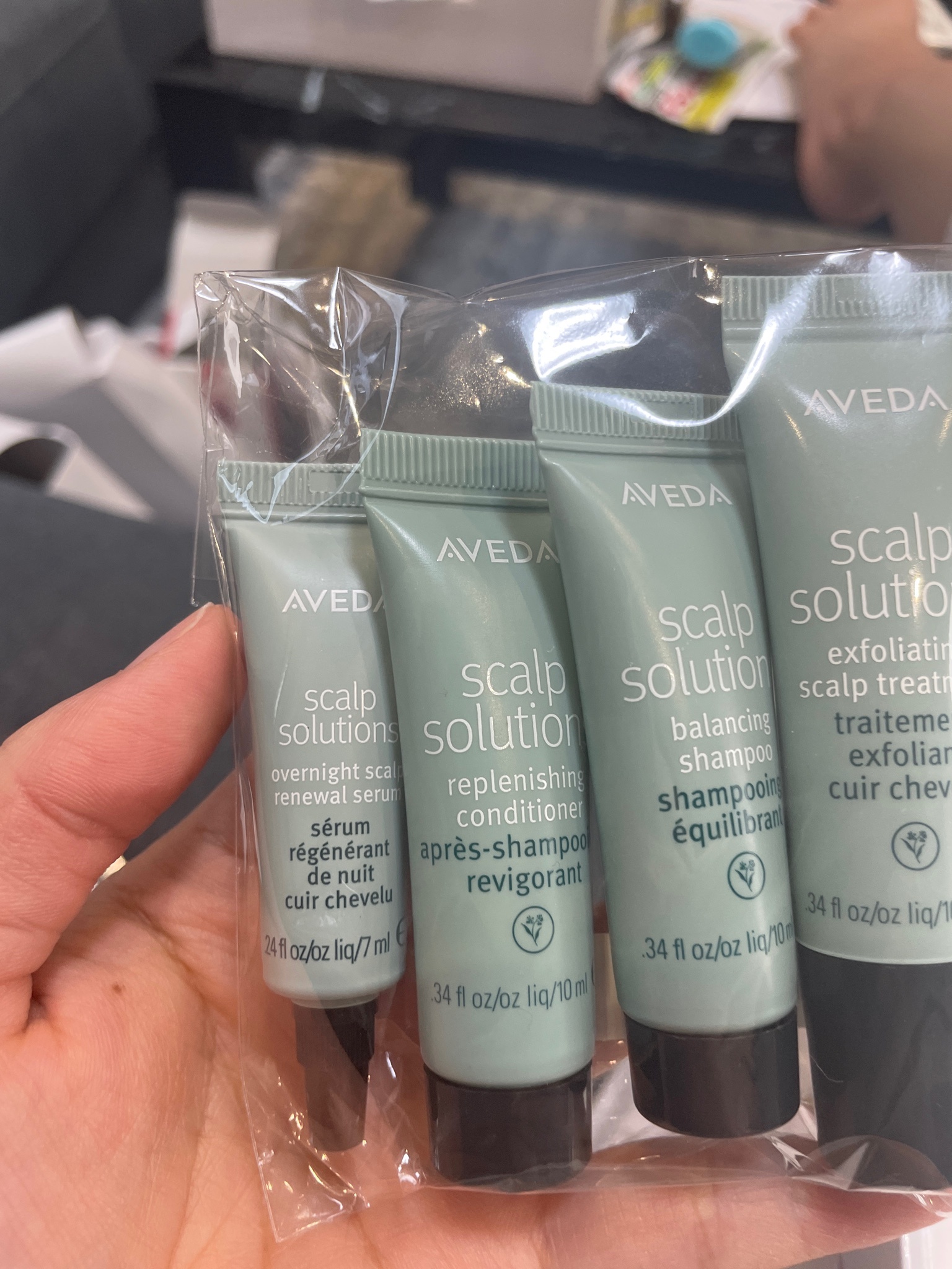 AVEDA アヴェダカラー コントロールシャンプー コンディショナー