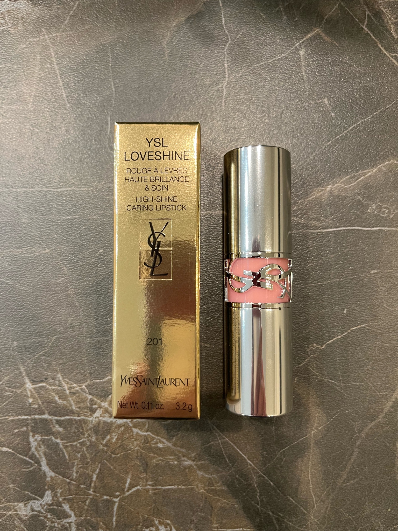イヴ・サンローラン / YSL ラブシャイン リップスティックの公式