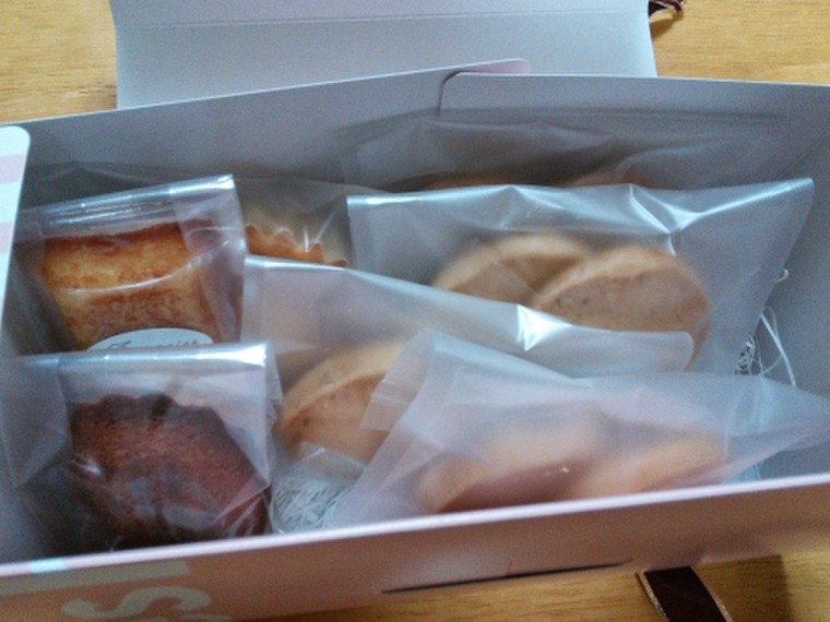 ケーキ ヒナタ 焼き菓子詰め合わせ パッケージが可愛いスウィーツショップ だちよ さんのブログ Cosme アットコスメ