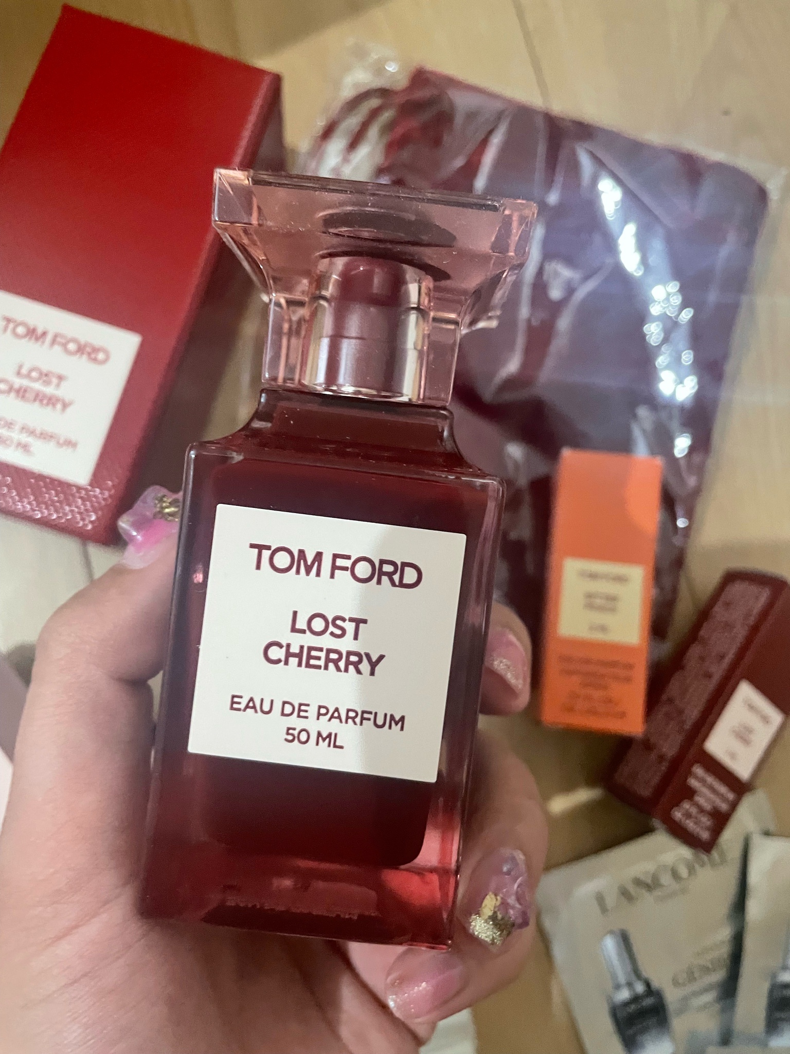 最上の品質な 大好評 新品 トムフォード Lost Cherry 50ml 香水