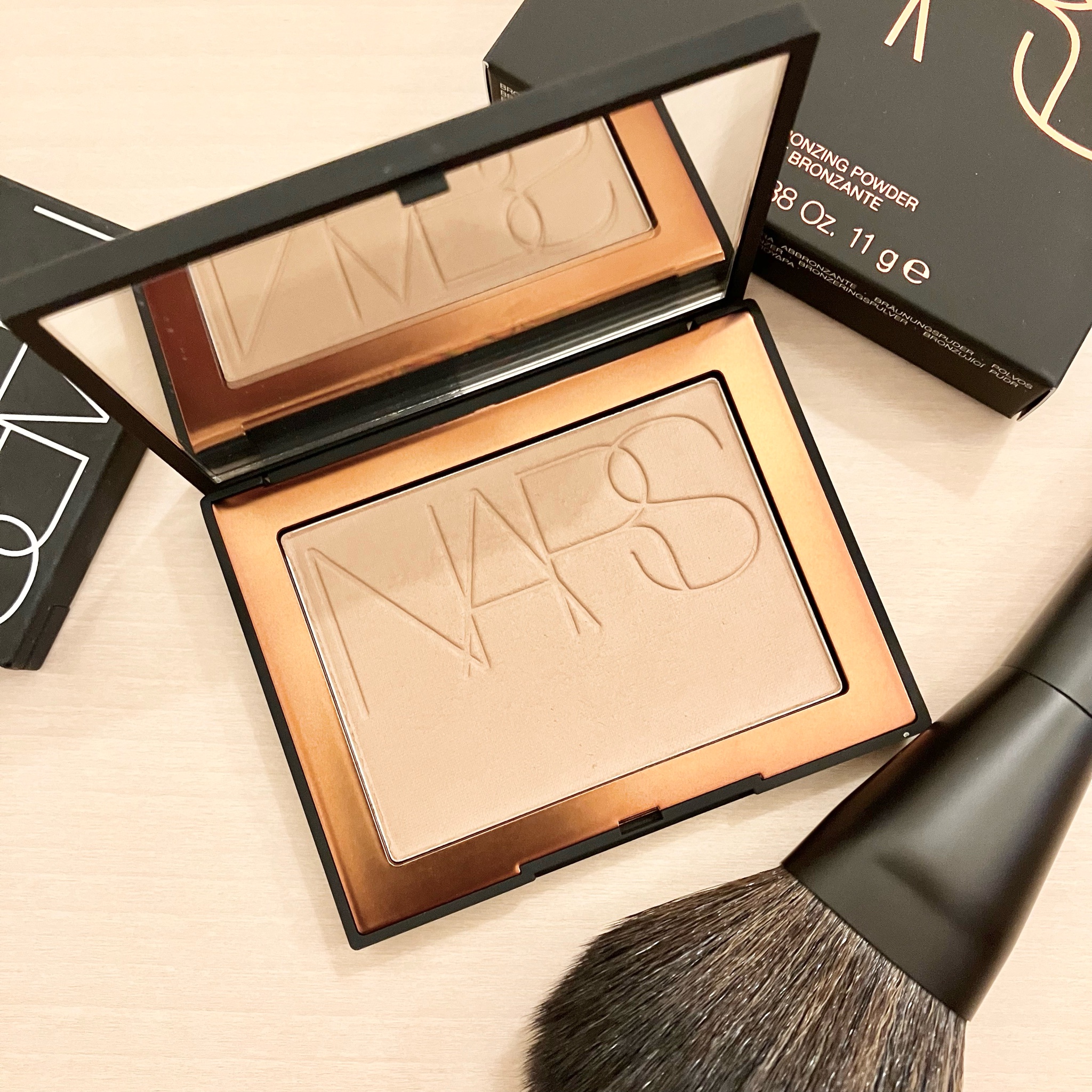 NARS ラグナ　ブロンジングパウダー00