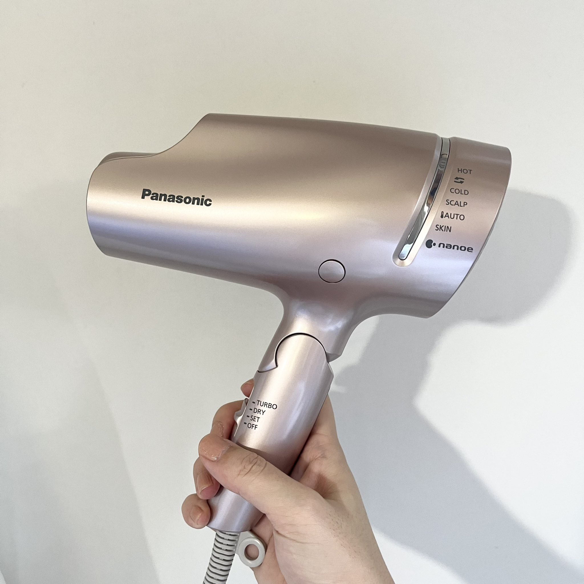 ブランド店 【極美品✨】Panasonic ヘアドライヤー ナノケア ナノイー