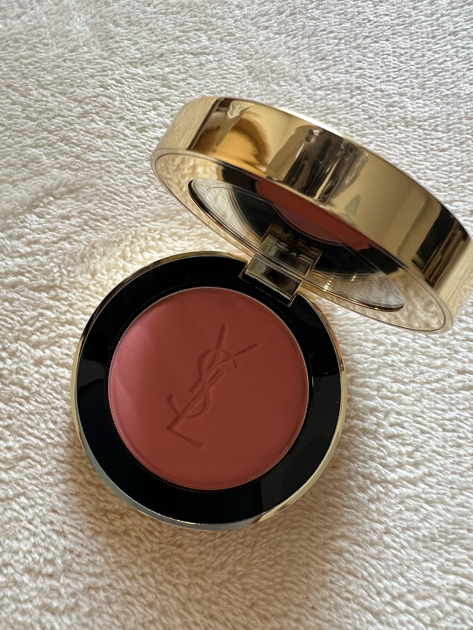 イヴ・サンローラン / YSL メイクミーブラッシュ パウダーの公式