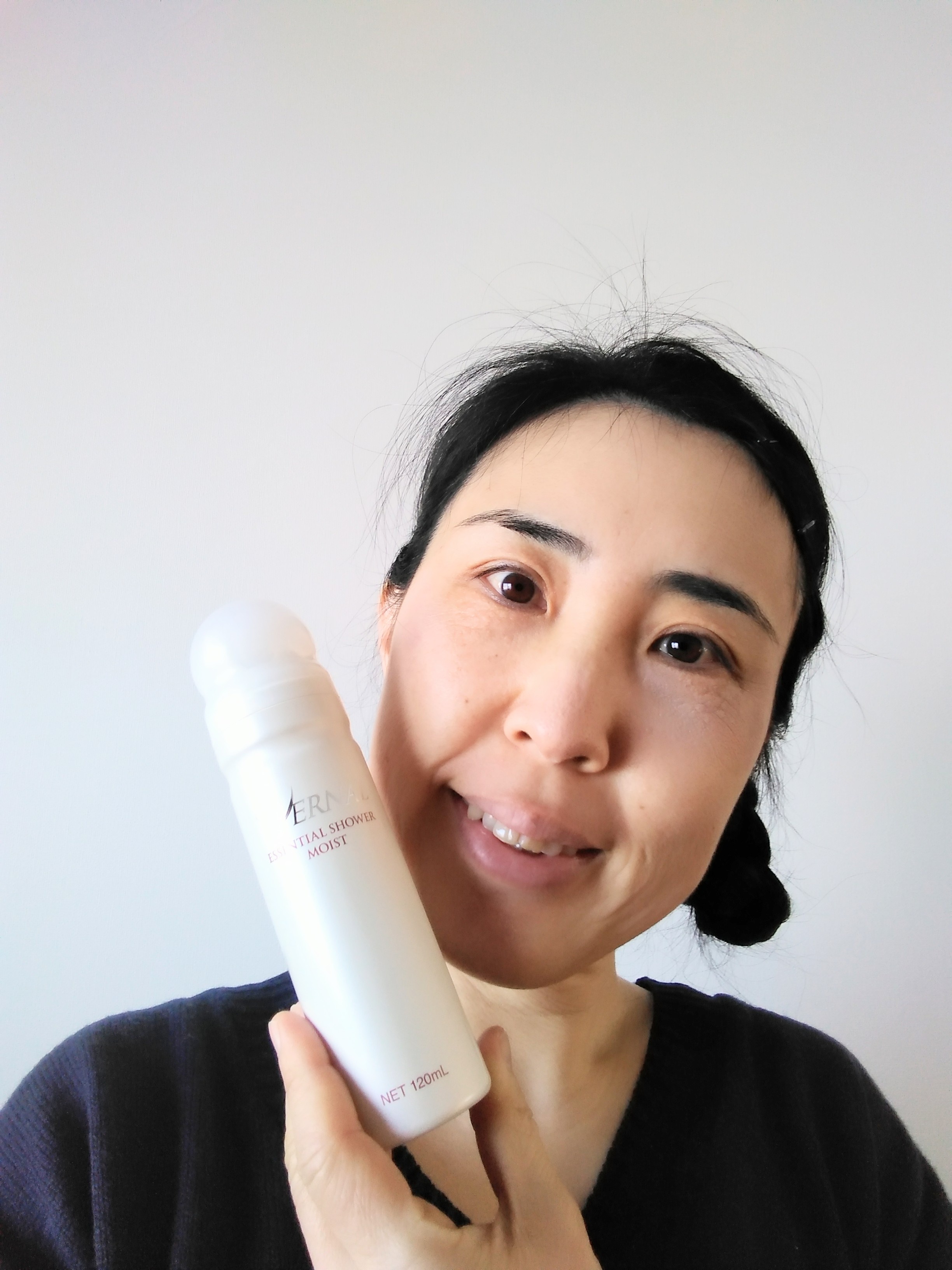 ヴァーナル / エッセンシャルシャワーモイスト(旧)の公式商品