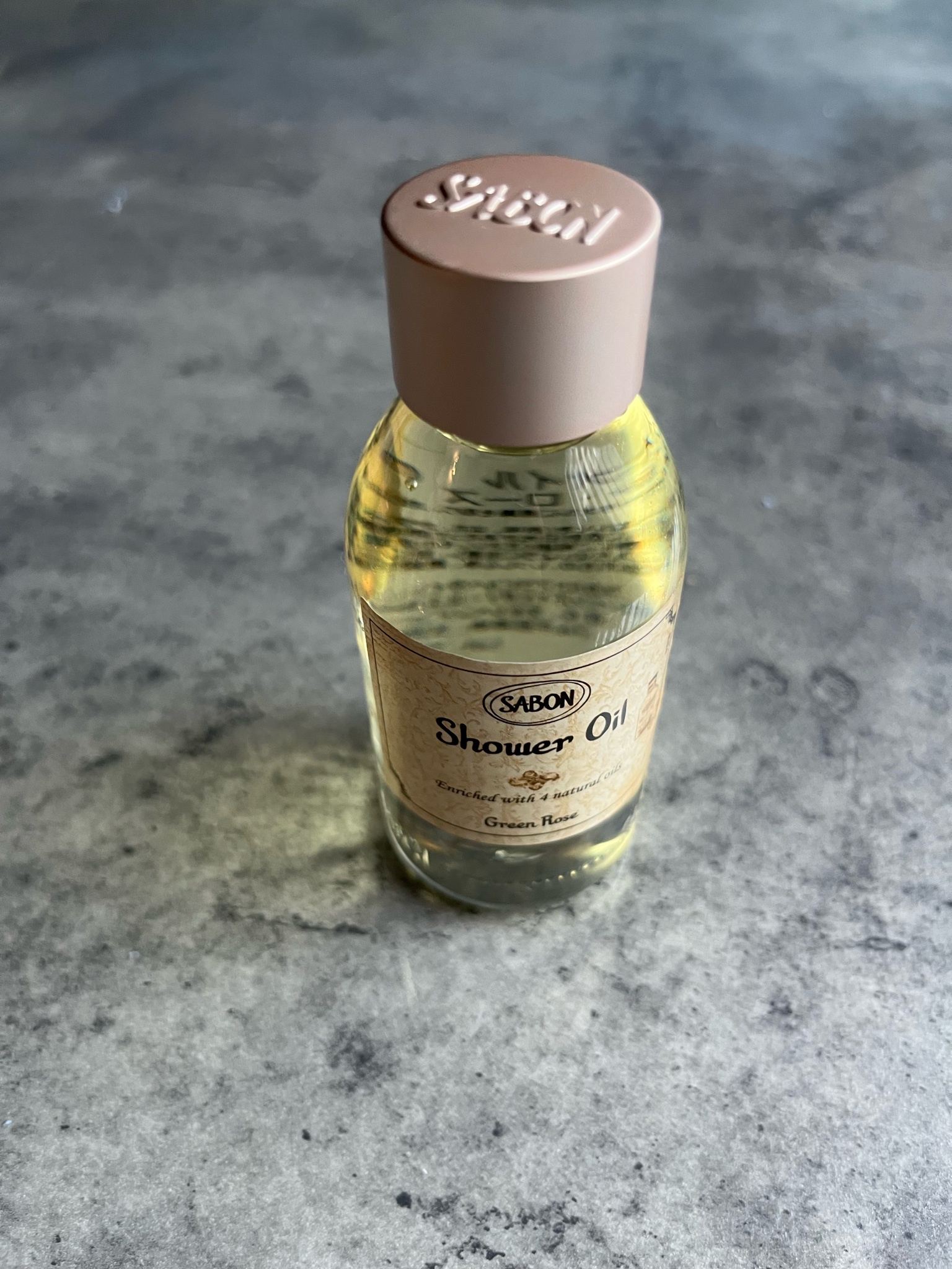 SABON(サボン) / シャワーオイル グリーン・ローズの公式商品