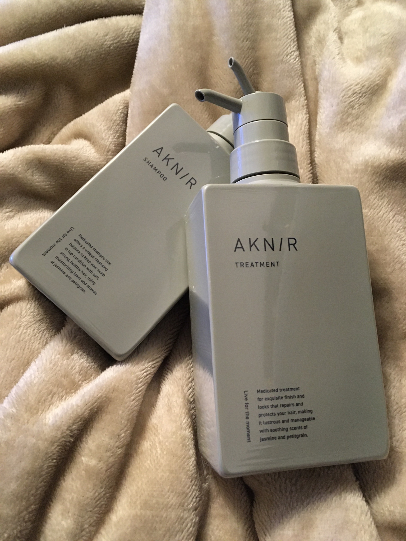 未開封 AKNIR アクニー 薬用ヘアシャンプー&トリートメント 詰め替え