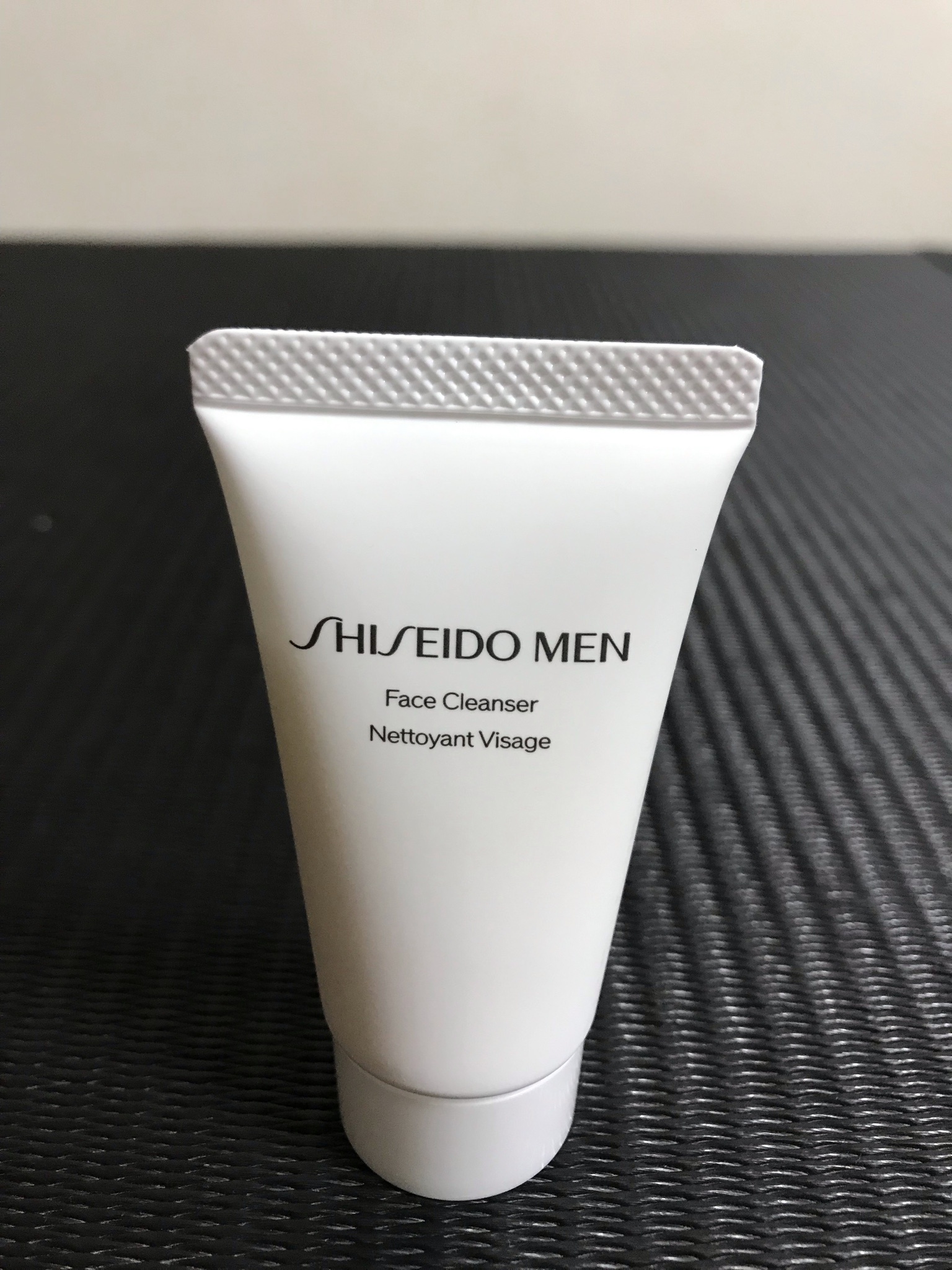 SHISEIDO / SHISEIDO メン フェイス クレンザー 130gの公式商品情報｜美容・化粧品情報はアットコスメ