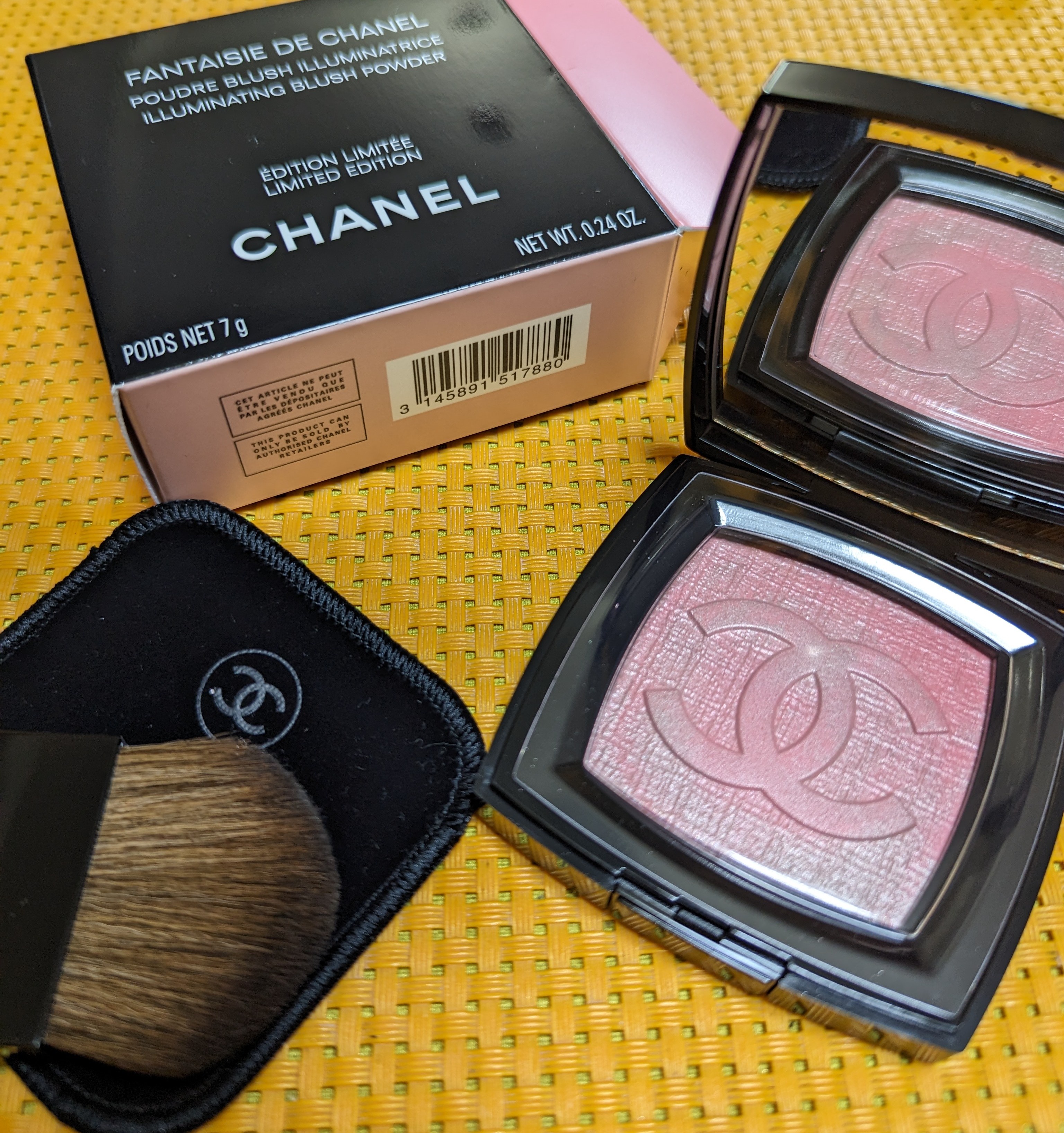 CHANEL シャネル ファンテジー ドゥ シャネル 限定チーク - チーク