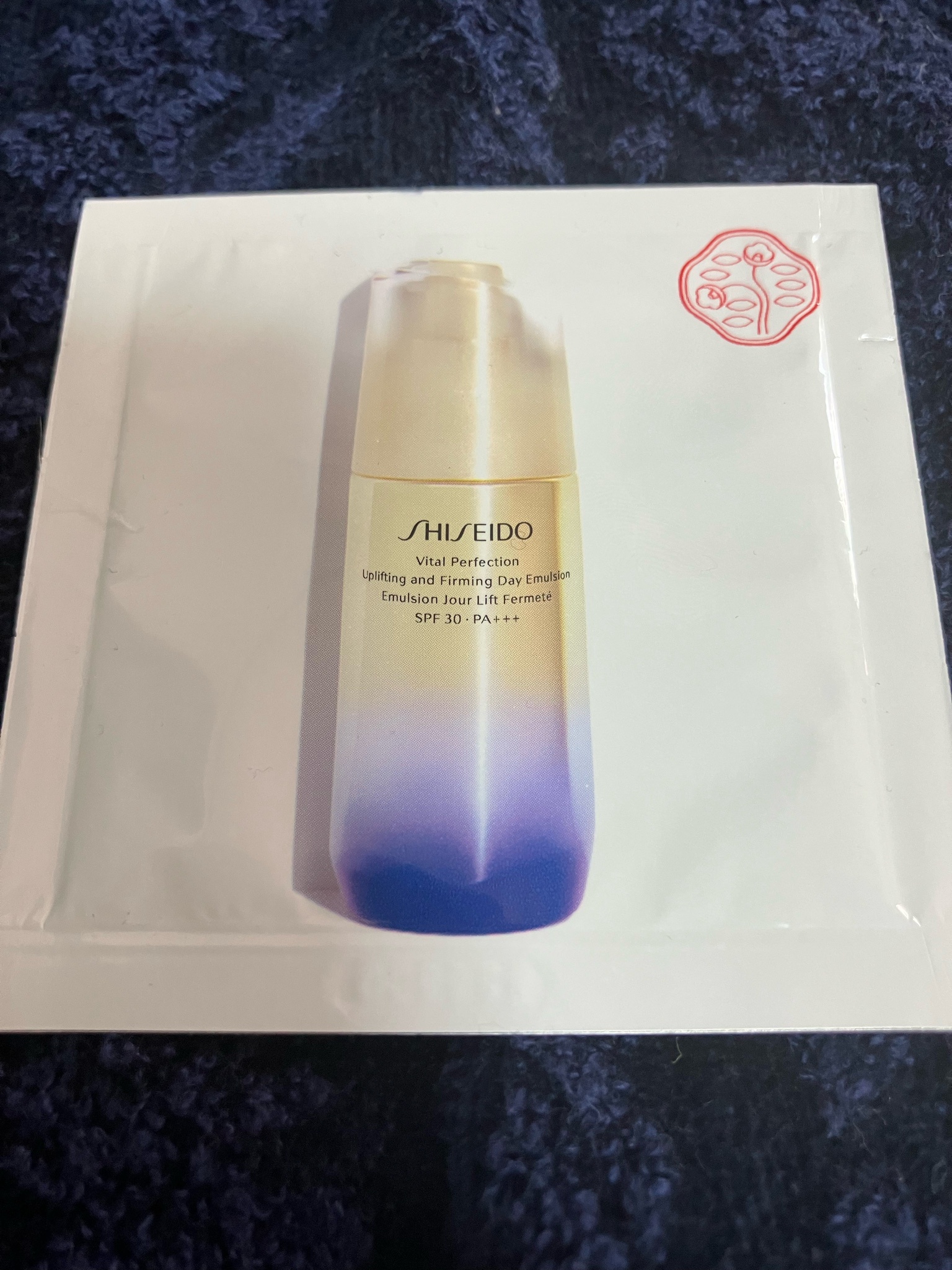 SHISEIDO / バイタルパーフェクション UL ファーミング デー