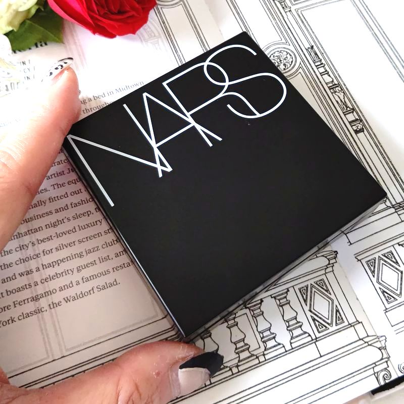 NARS / ナチュラルラディアント ロングウェア クッションファンデーション 5882の公式商品情報｜美容・化粧品情報はアットコスメ