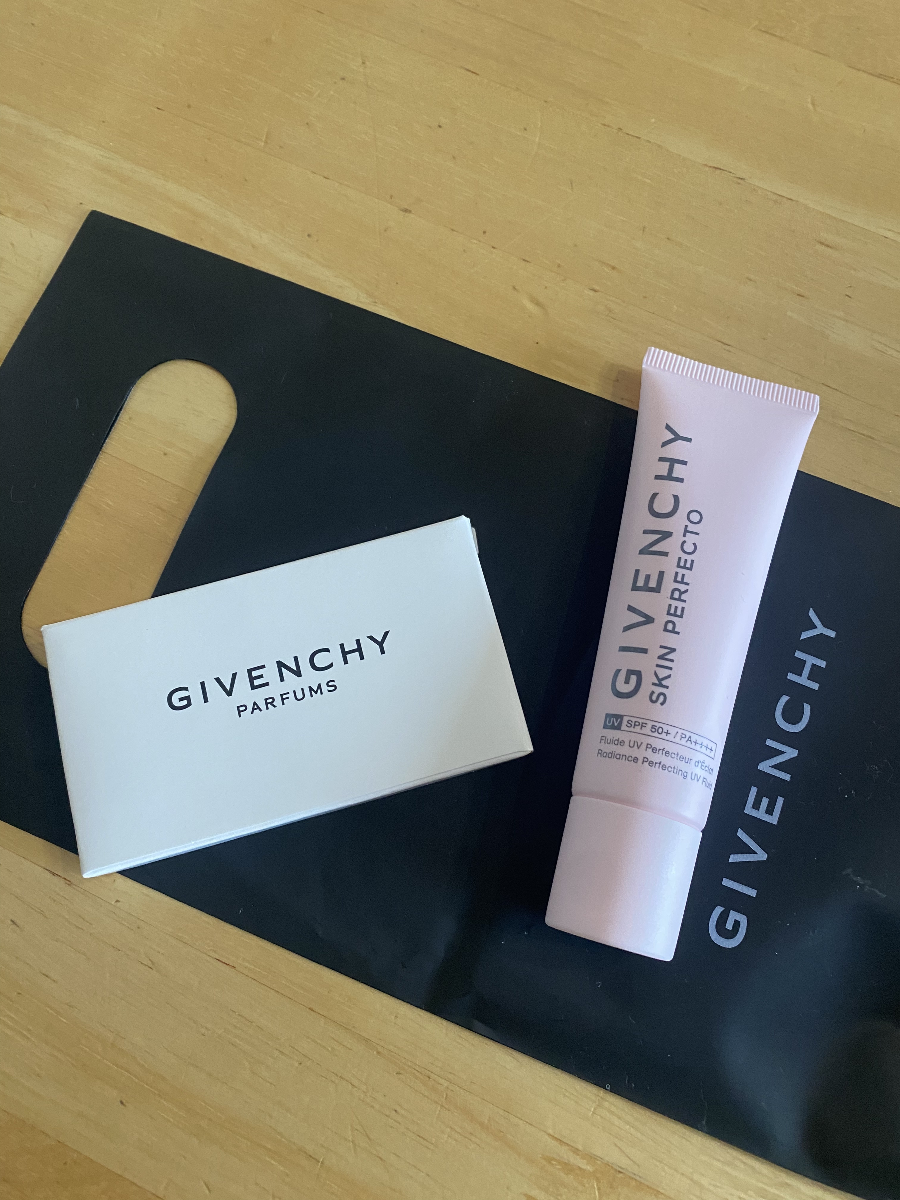 ジバンシイ GIVENCHY スキン PFCT UV スティック 化粧下地