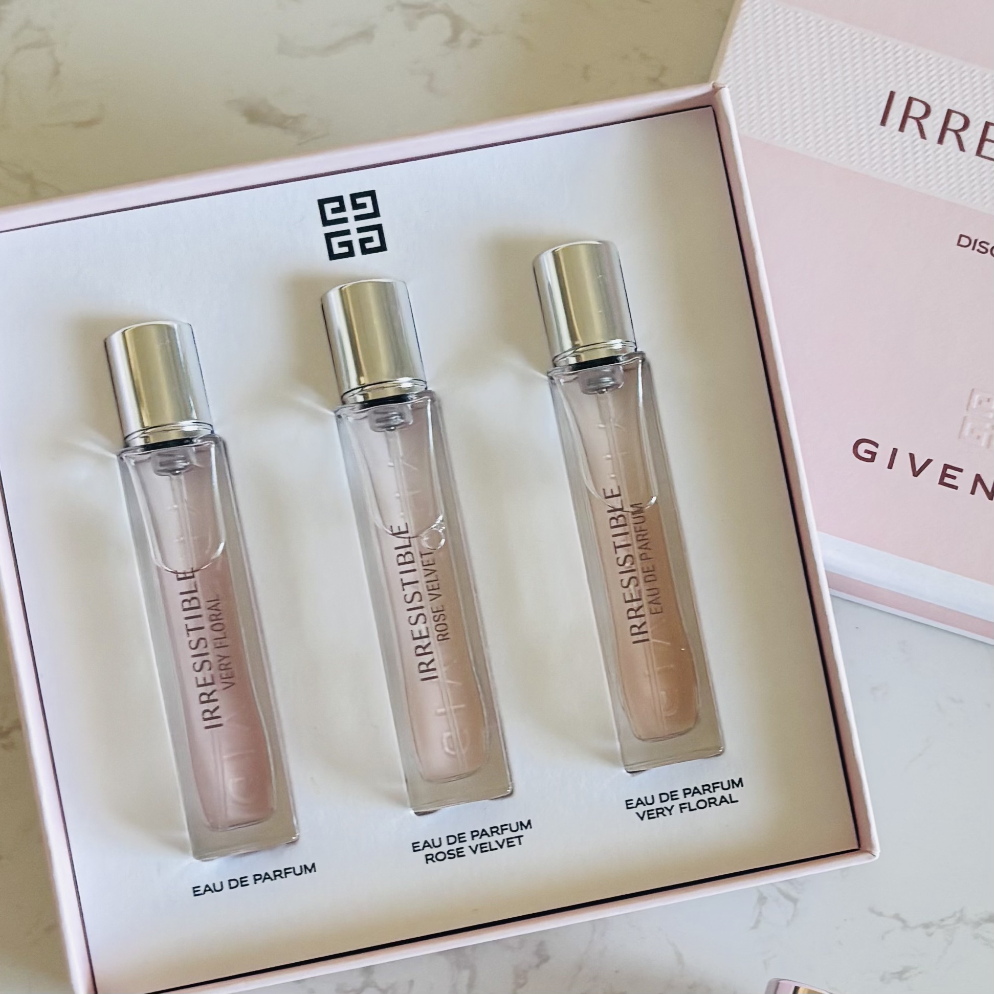 ジバンシイ / イレジスティブル オーデパルファムの公式商品情報