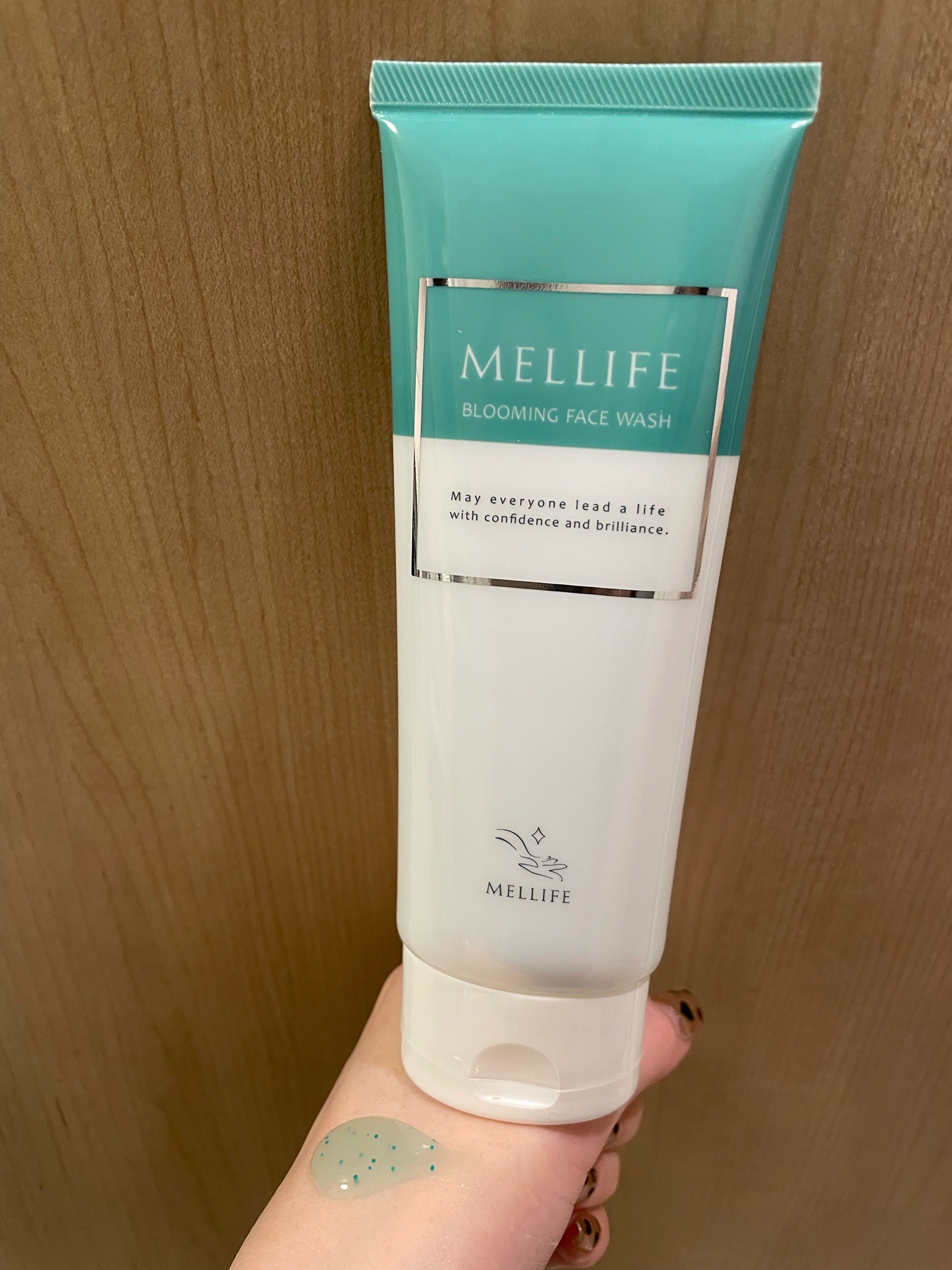 MELLIFE(メリフ) / BLOOMING FACE WASHの公式商品情報｜美容