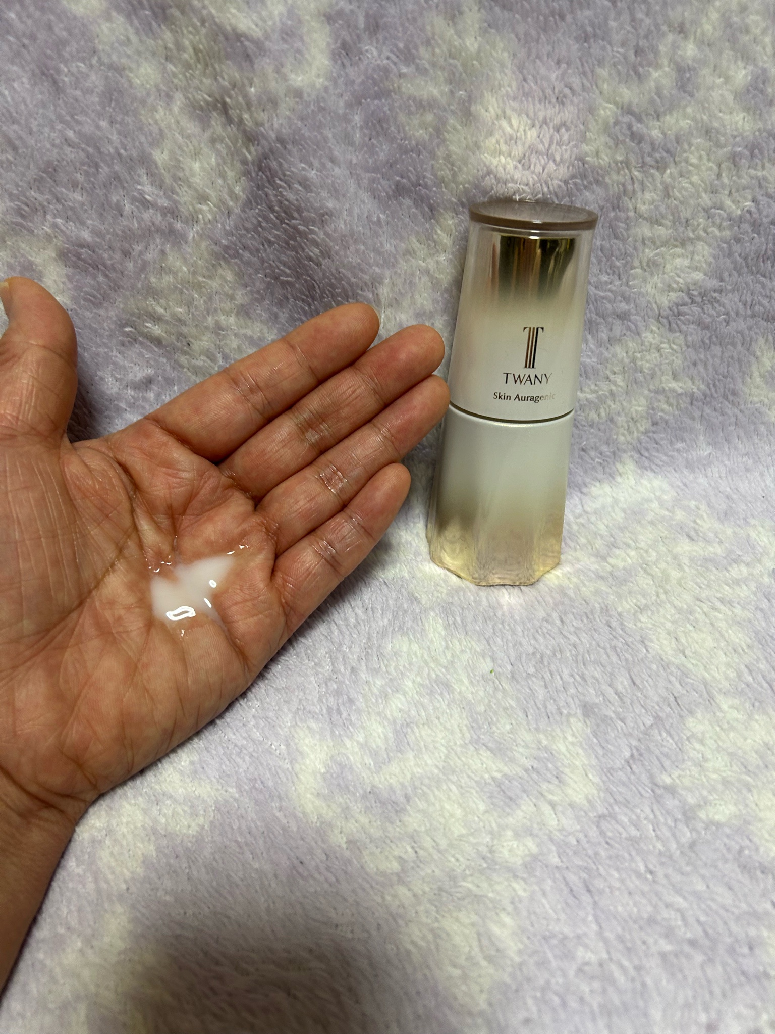 トワニー / スキンオーラジェニックの公式商品情報｜美容