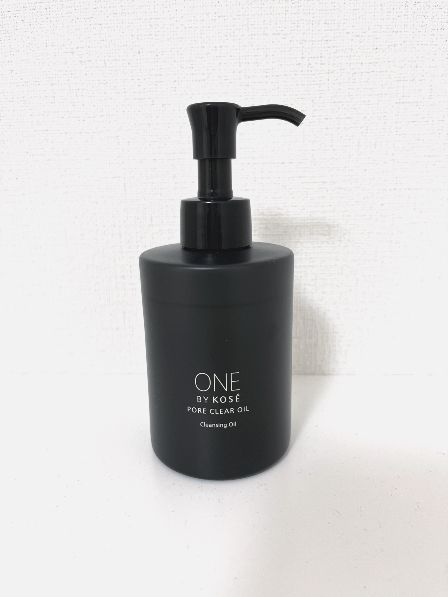 ONE BY KOSE / ポアクリア オイルの公式商品情報｜美容・化粧品情報は