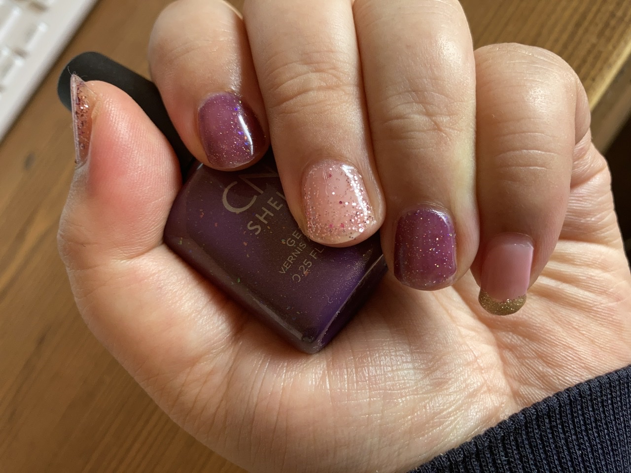 Cnd シェラック カラーコート 381 Night Glimmer ナイト グリマー の公式商品情報 美容 化粧品情報はアットコスメ