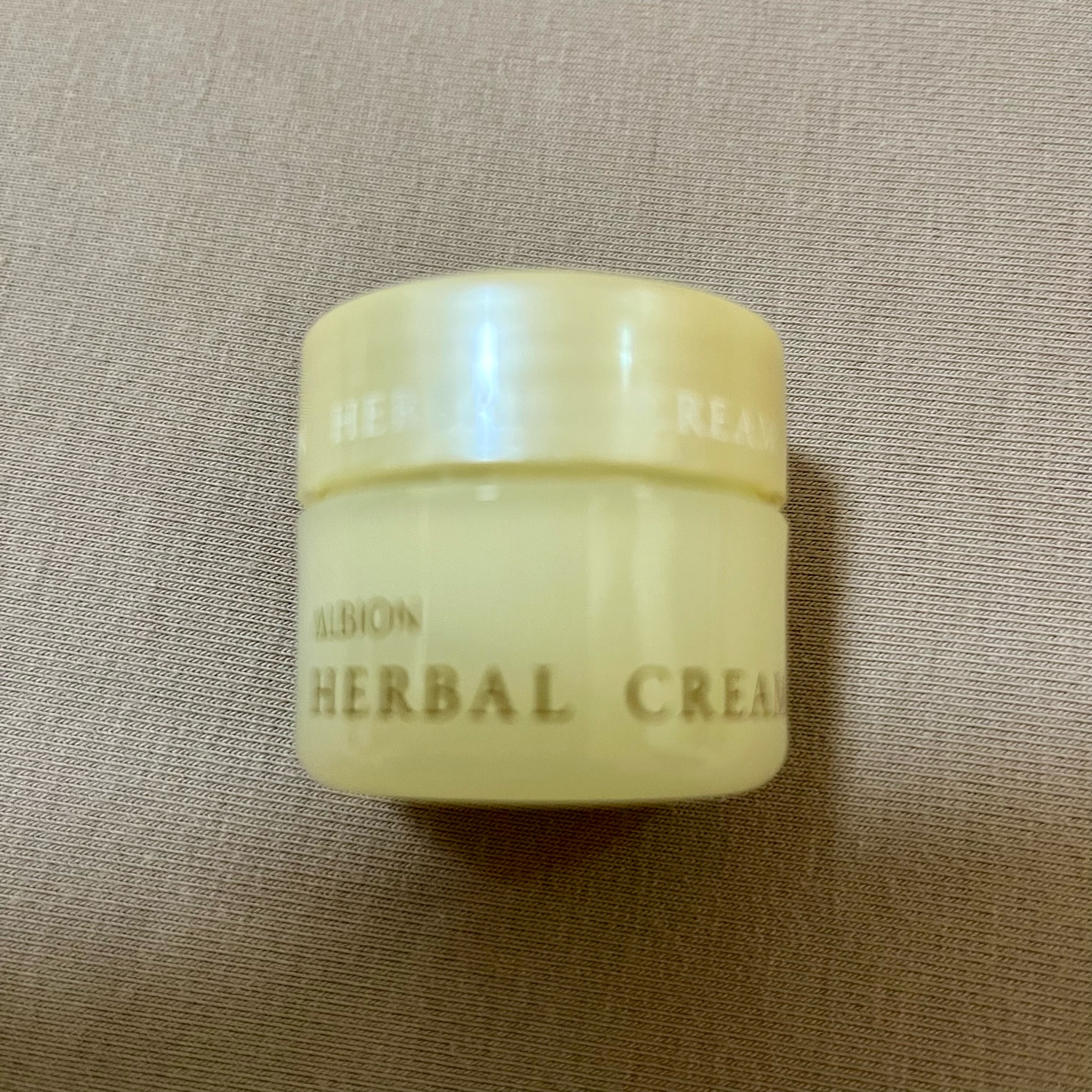 アルビオン / ハーバルクリームの公式商品情報｜美容・化粧品