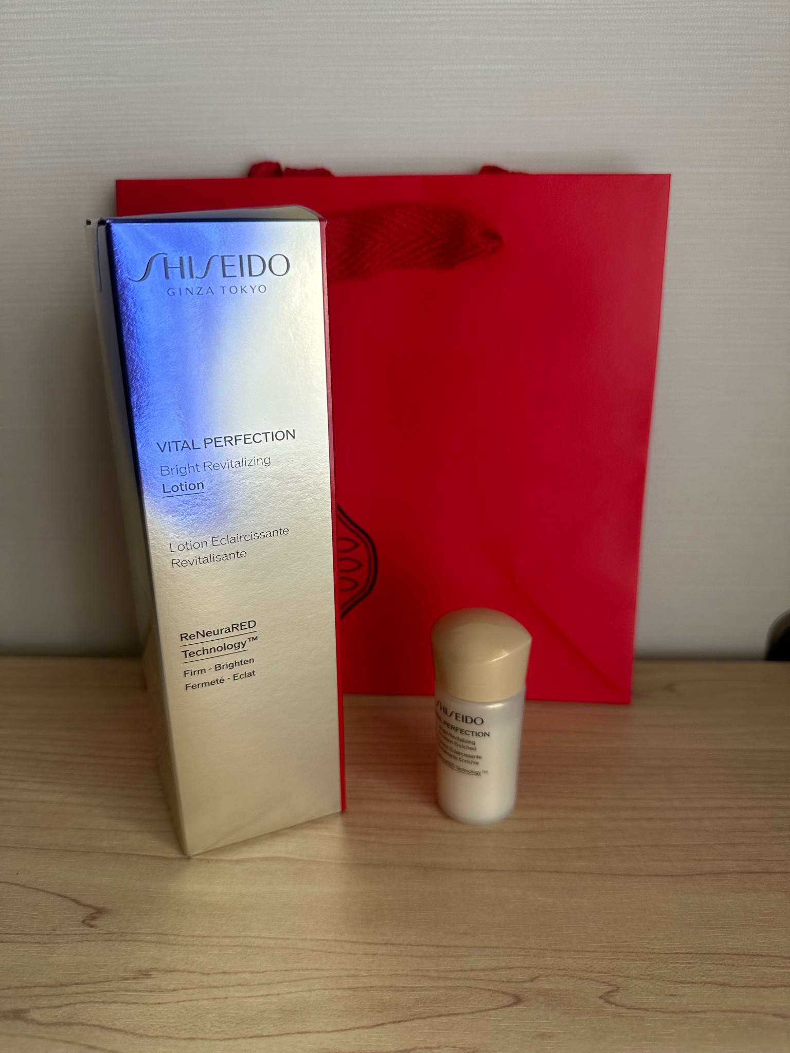 SHISEIDO / バイタルパーフェクション ブライトリバイタル