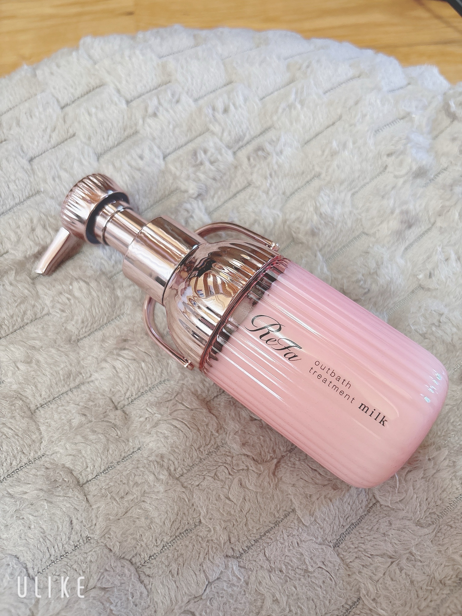 リファ シャンプーブラシ ピンク アウトバストリートメント ピンク ロックオイル ヘアオイル ReFa MILK PROTEIN OUTBATH TREATMENT PINK 100g