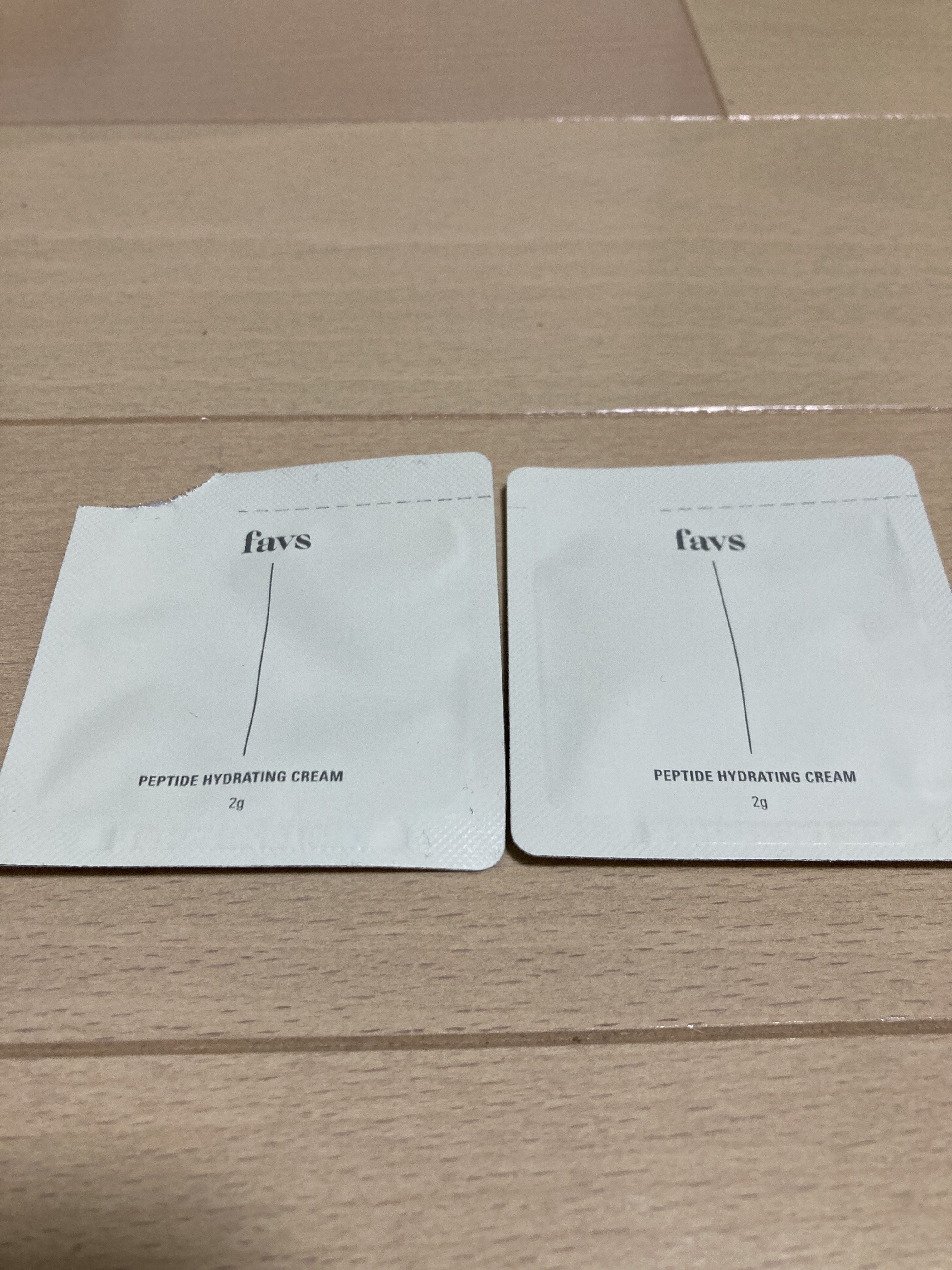 favs / ペプチドハイドレーティングクリームの公式商品情報