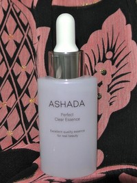 アスハダ アスハダ Ashada 美容液 パーフェクトクリアエッセンス の商品情報 美容 化粧品情報はアットコスメ