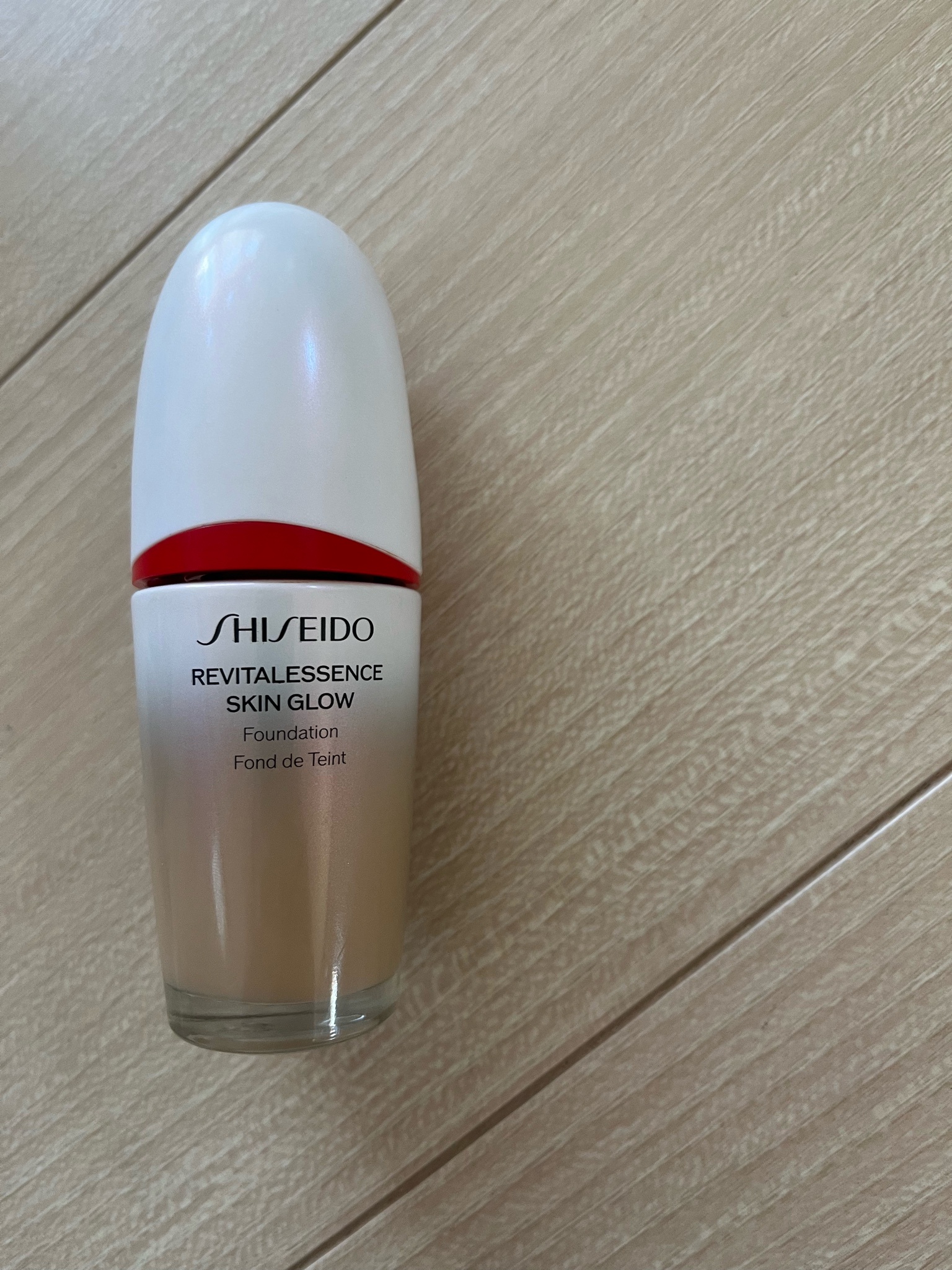 SHISEIDO / エッセンス スキングロウ ファンデーション 360