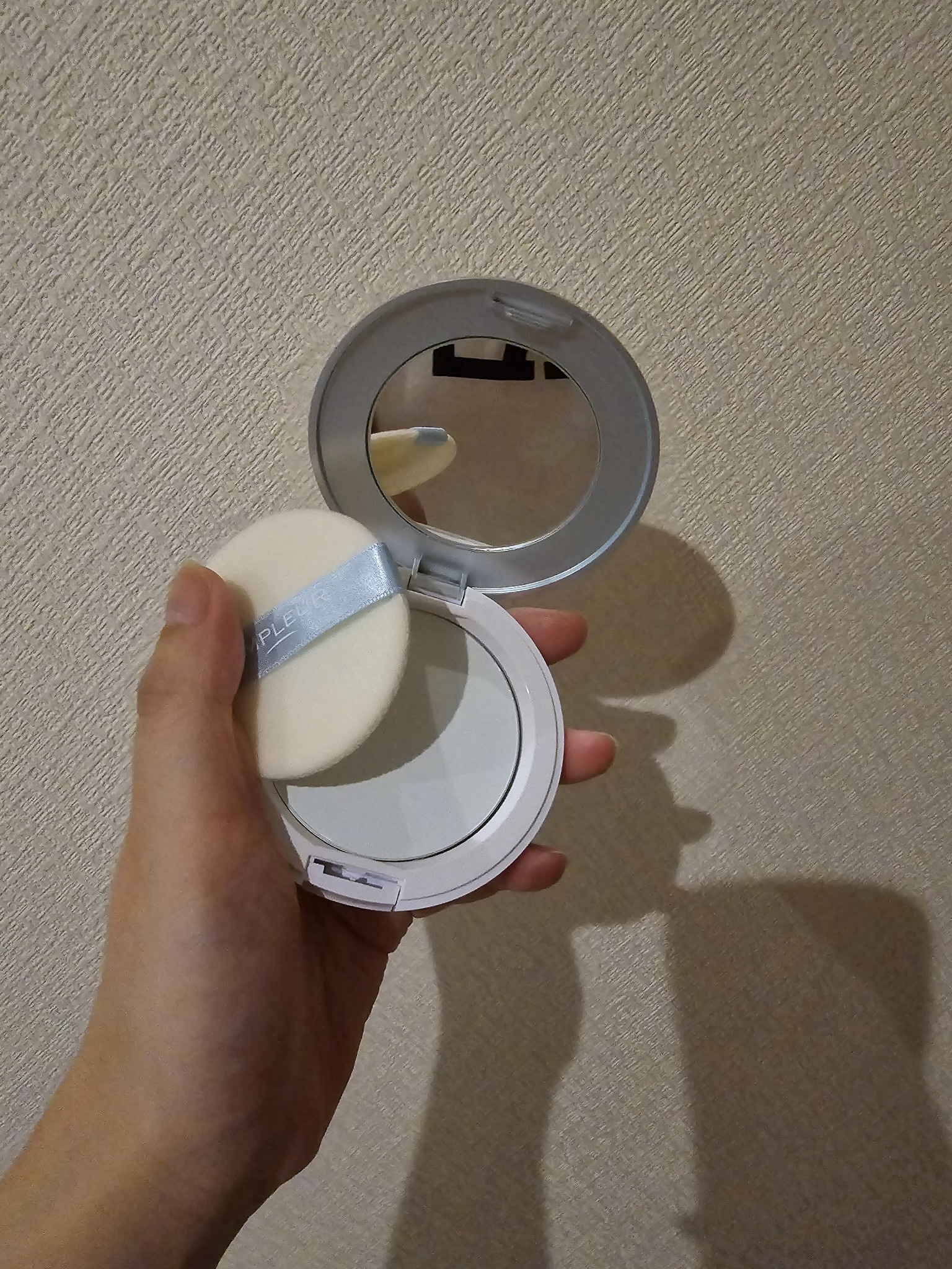 アンプルール / アンプルール フェイスパウダー クールの公式