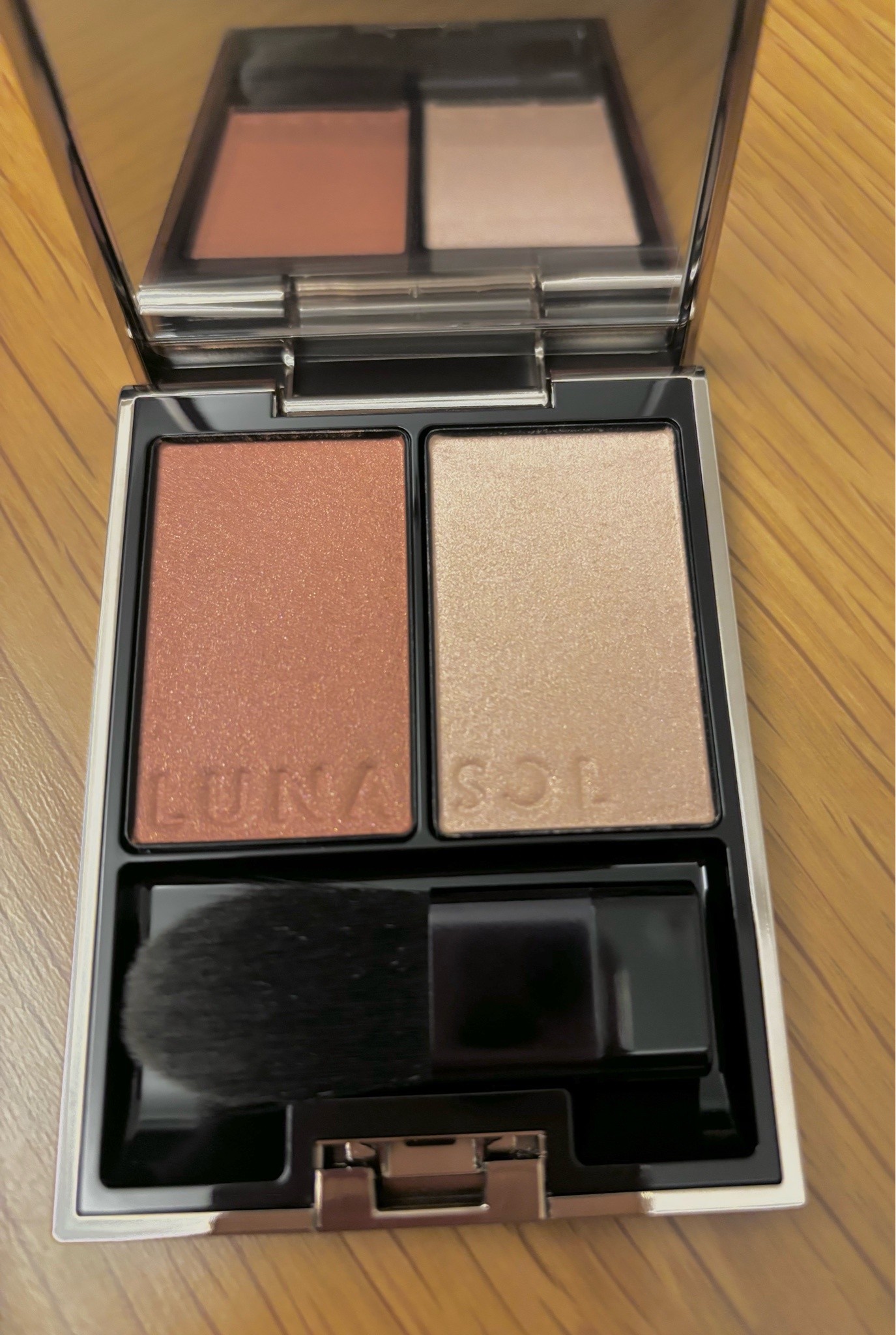 ルナソル / カラーリンググレイズの公式商品情報｜美容・化粧品