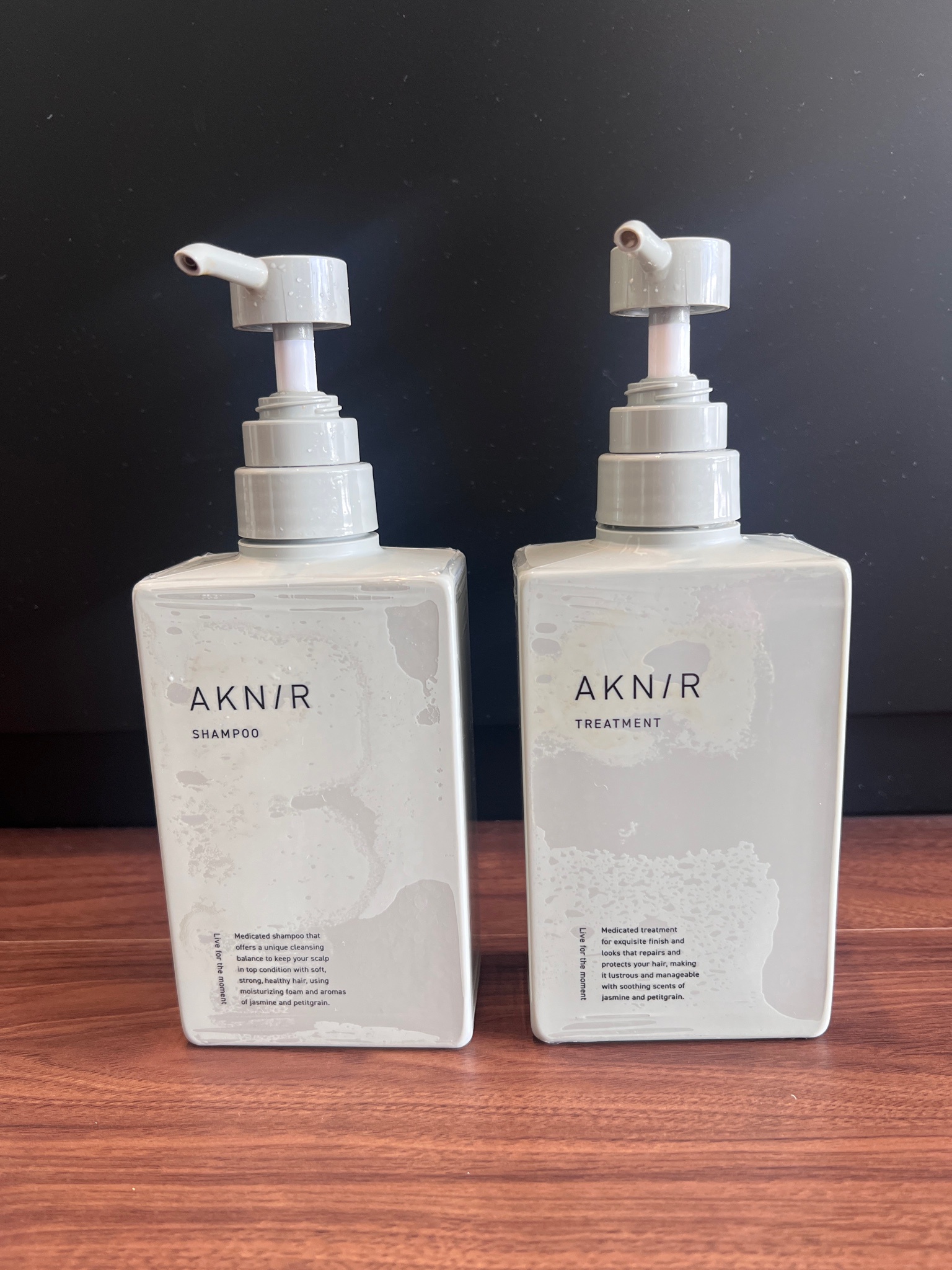 AKNIR(アクニー) / 薬用ヘアシャンプー＆トリートメントの公式商品情報｜美容・化粧品情報はアットコスメ