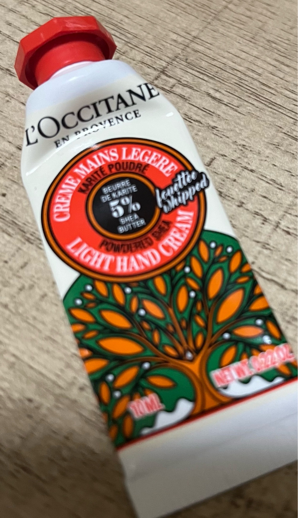 ロクシタン / ルミナスパウダー スノーシア ハンドクリームの