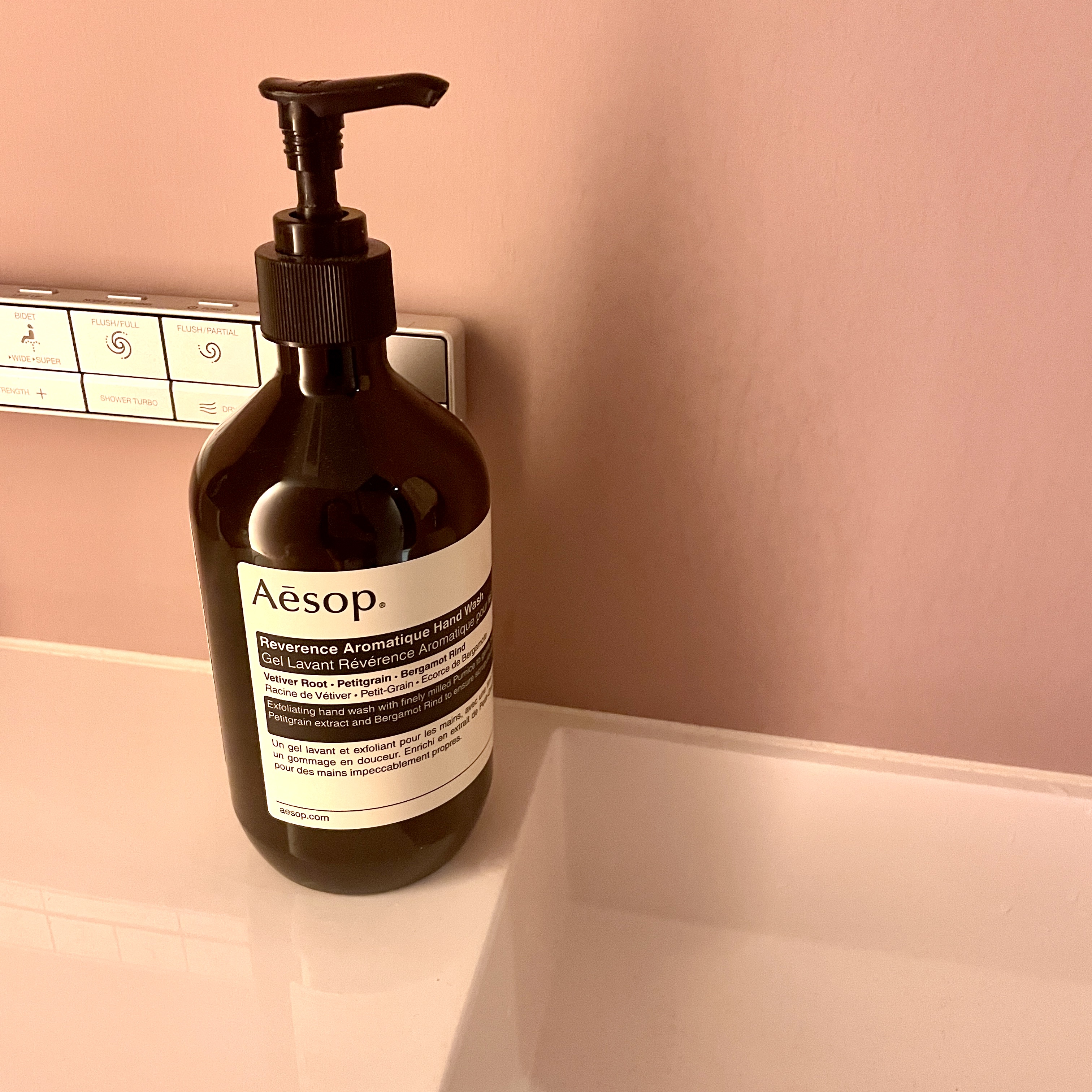 Aesop 【宅配便送料無料】AESOP イソップ レバレンス ハンド