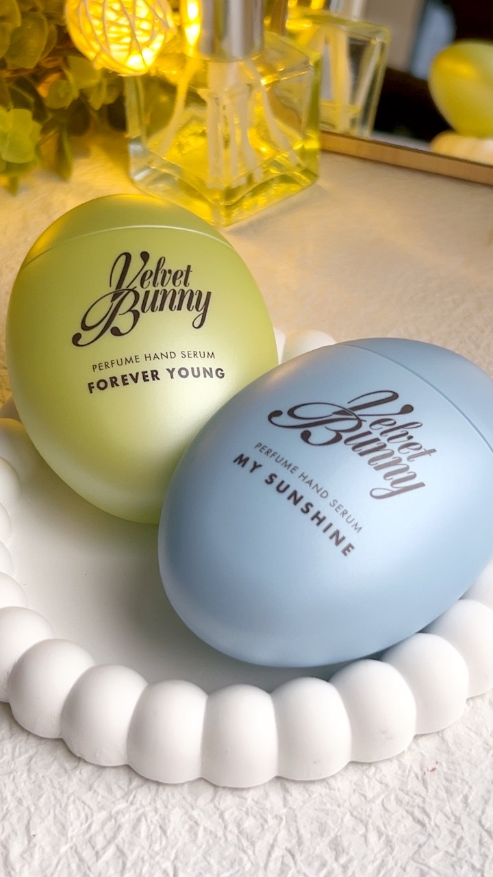 Velvet Bunny / パフュームハンドセラム FOREVER YOUNGの商品