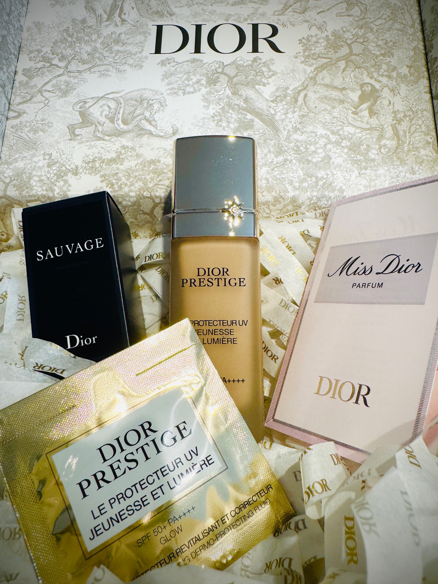 DIOR】 プレステージ ホワイト ル プロテクター UV ルミエール
