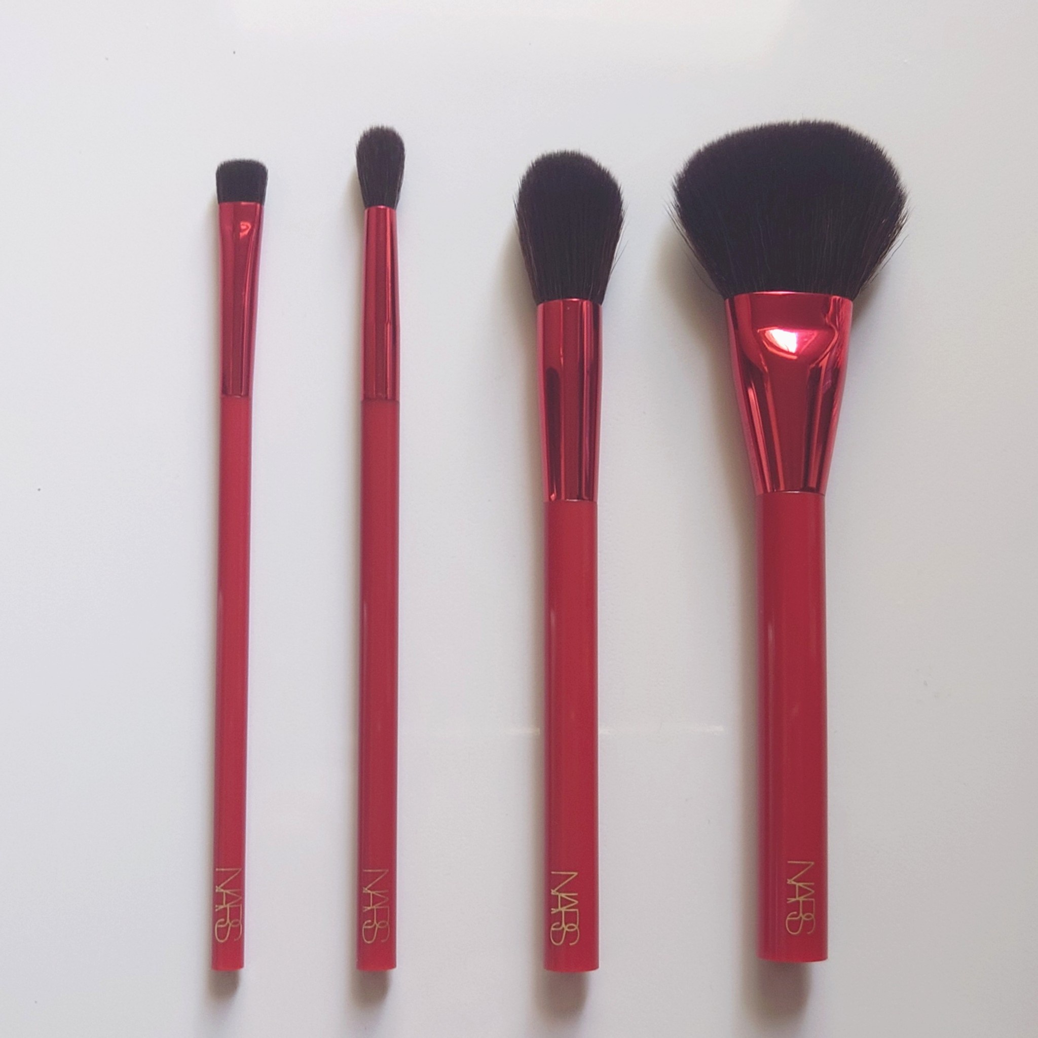 NARS / ブラシセット 03163の公式商品情報|美容・化粧品情報は NARS / ブラシセット 03163の公式商品情報|美容・化粧品情報は