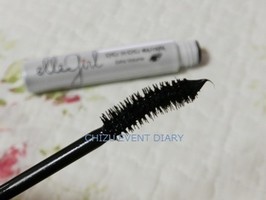 Privatebeautytokyo プライベートビューティトウキョウ Ellegirl アイズトゥアイズ フィルムマスカラ ボリュームの商品情報 美容 化粧品情報はアットコスメ