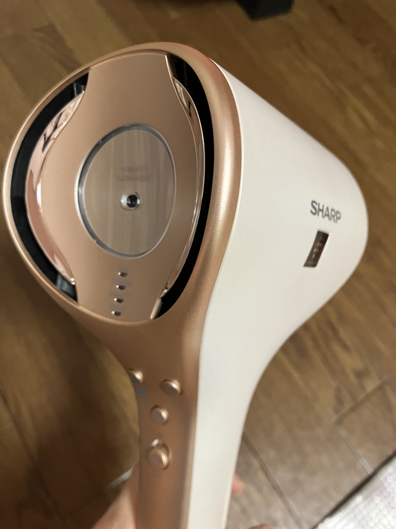 シャープ / プラズマクラスタードレープフロードライヤー<IB シャープ / プラズマクラスタードレープフロードライヤー<IB