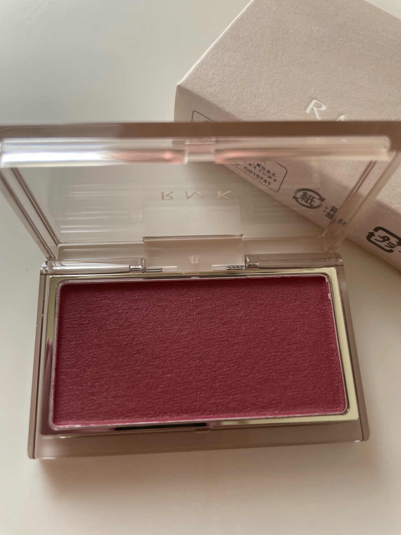 RMK / RMK ピュア コンプレクション ブラッシュの公式商品情報