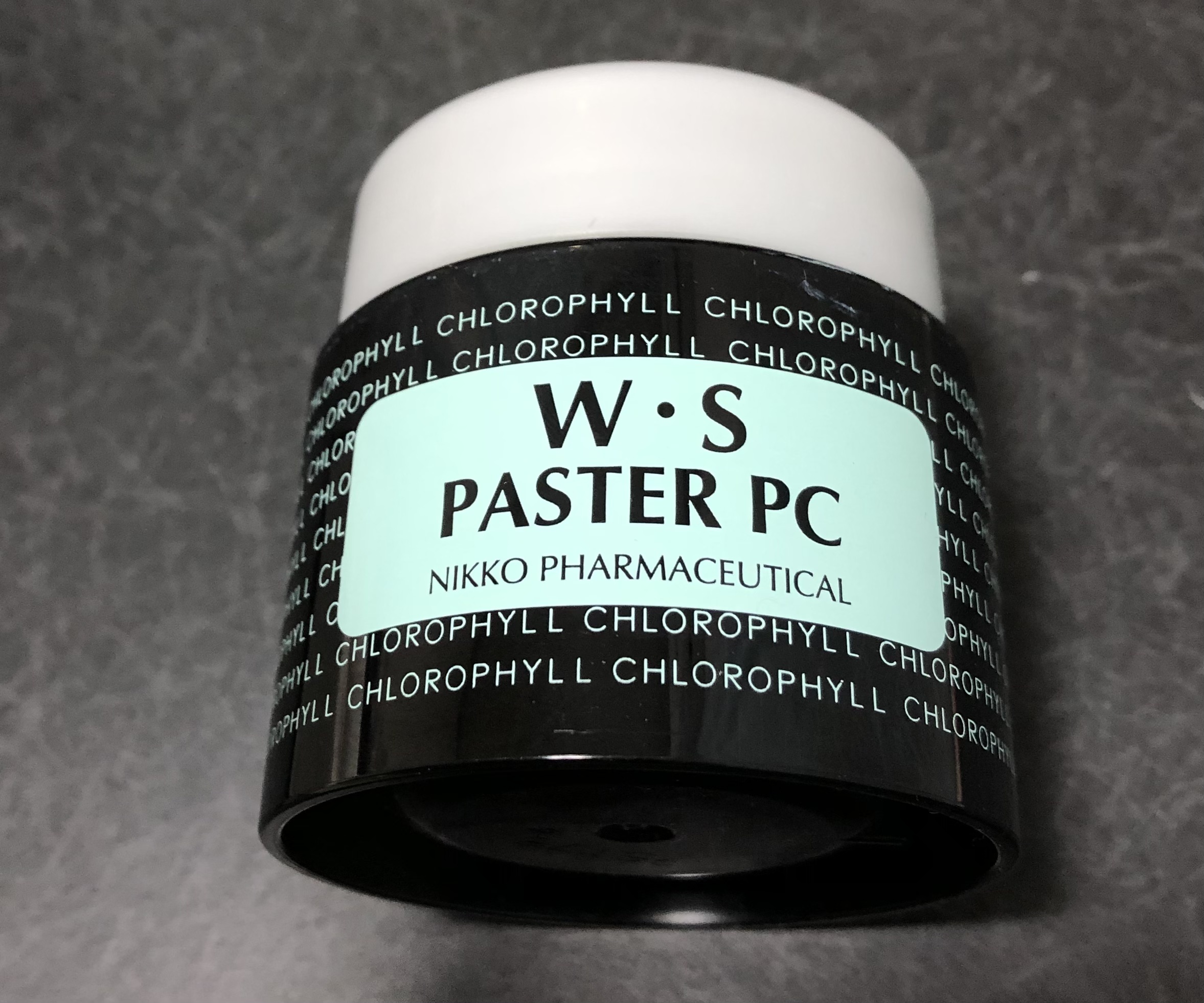 クロロフイル / クロロフイル日興製薬 W・Sパスター PCの公式商品情報 