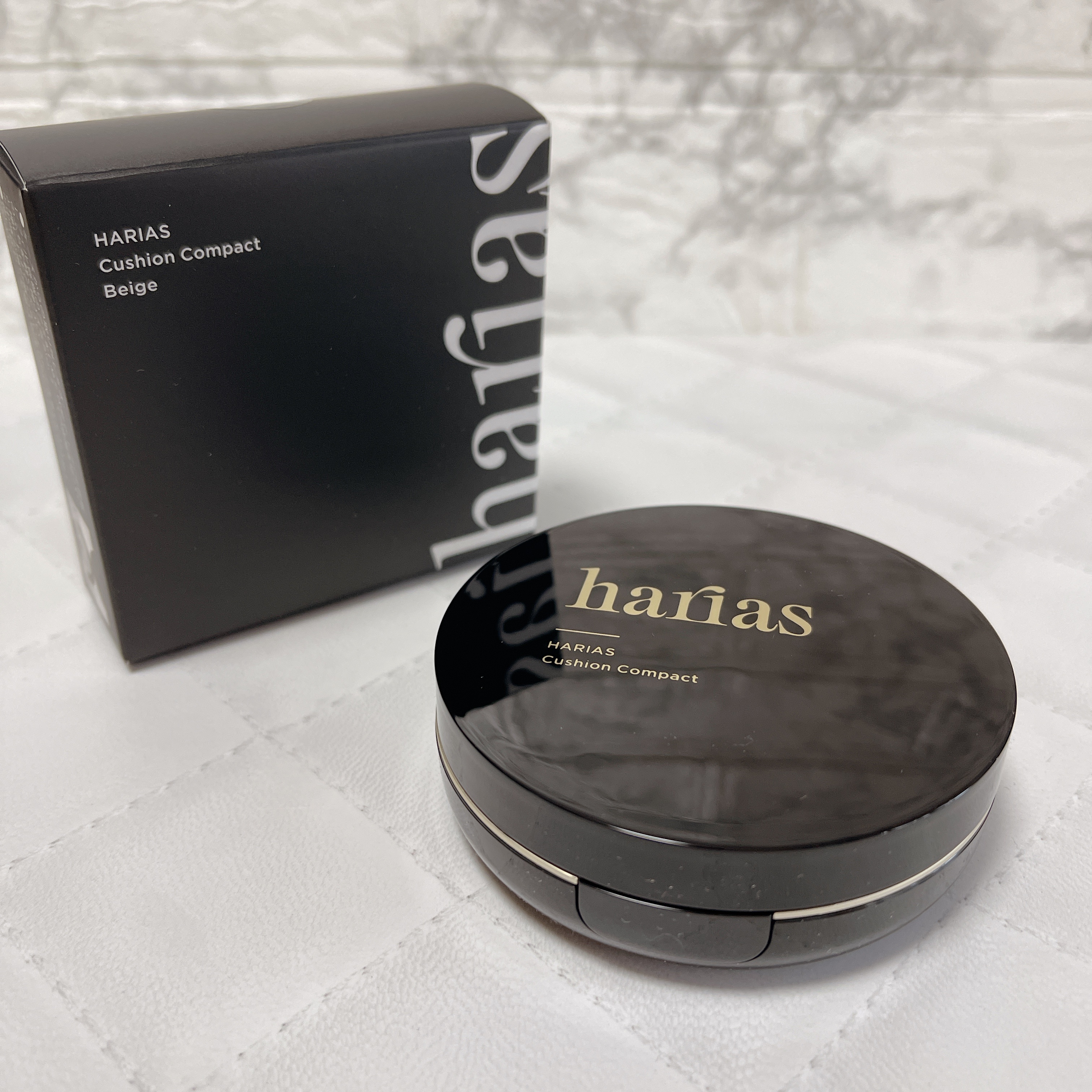 HARIAS / HARIAS（ハリアス）薬用クッションファンデーションの
